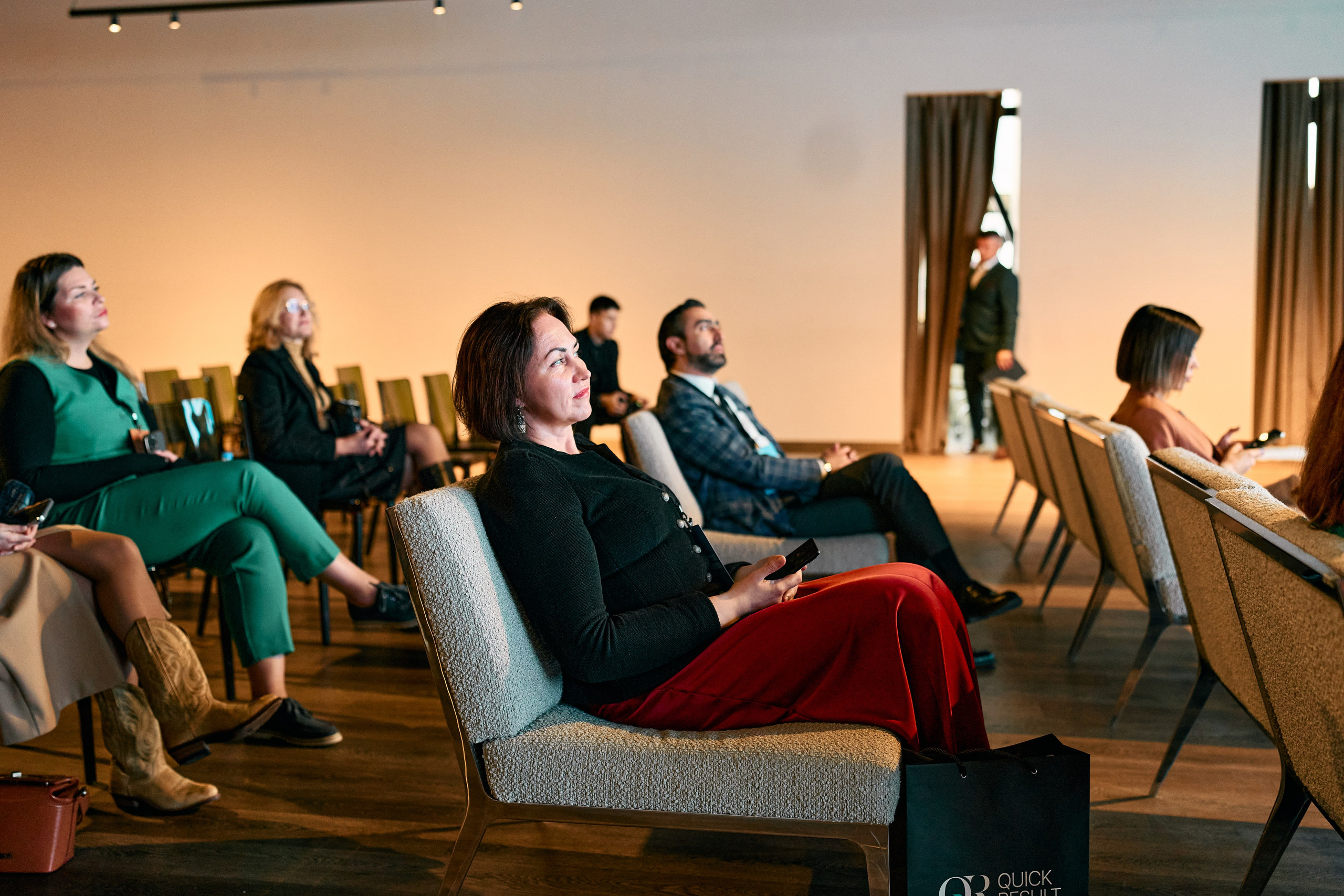 Форум QR. Свадебный фотограф в Москве Кристина Чехова