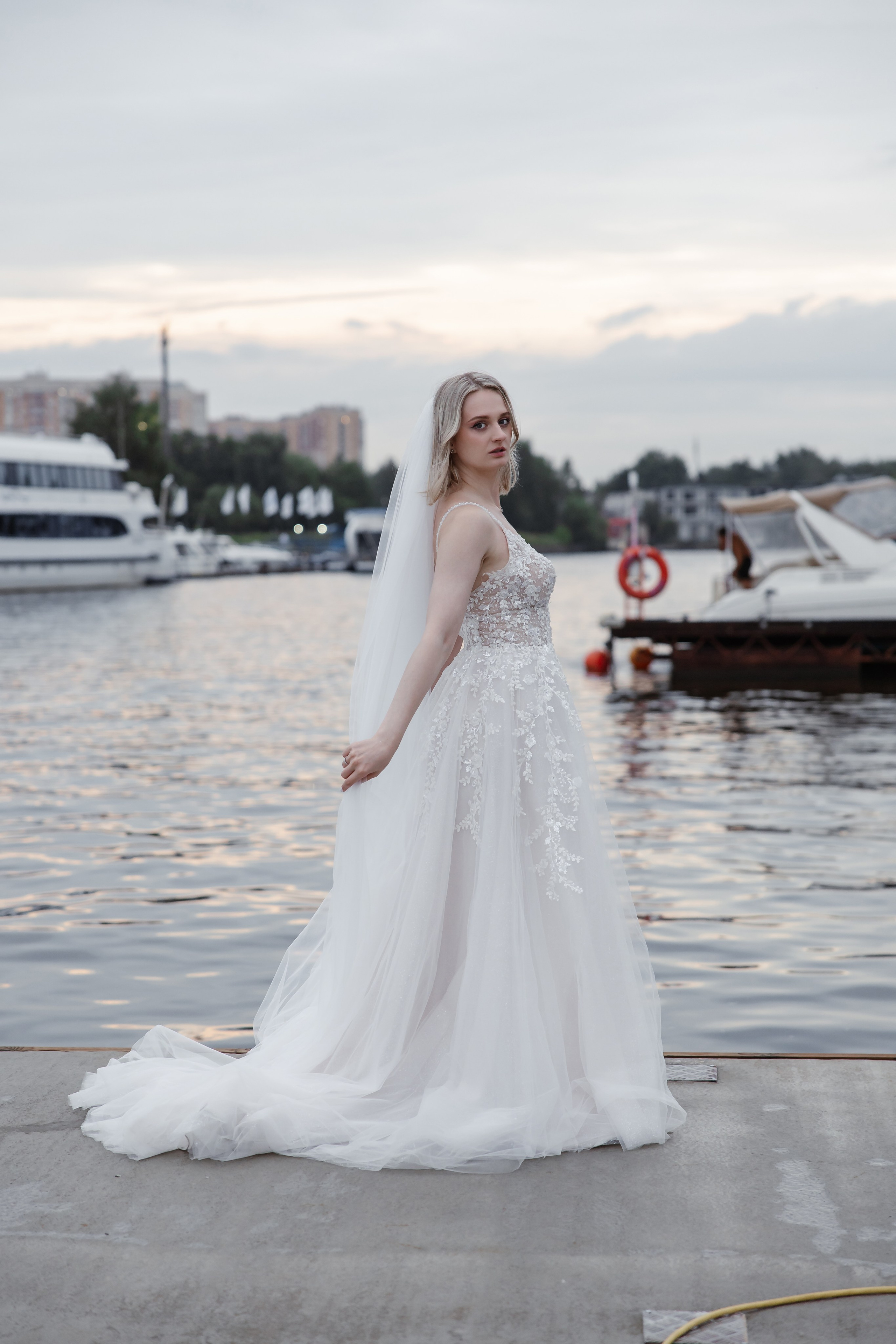 Как выбрать ведущего на свадьбу и не пожалеть: 7 правил от фотографа с опытом. Фотограф, видеограф на свадьбу в Москве Никита Назаров