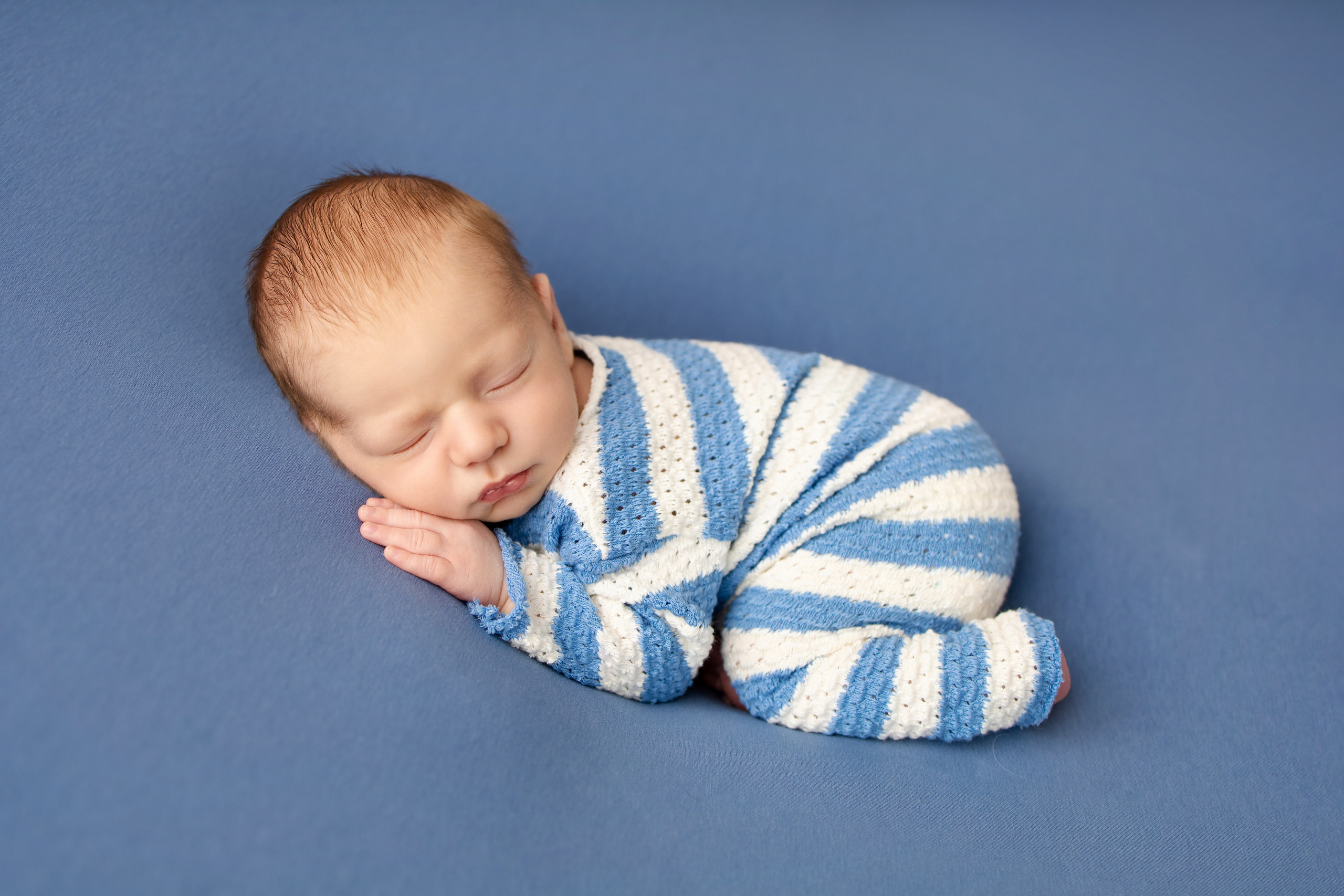 Дима 12 дней. Фотограф новорождённых Newborn Москва