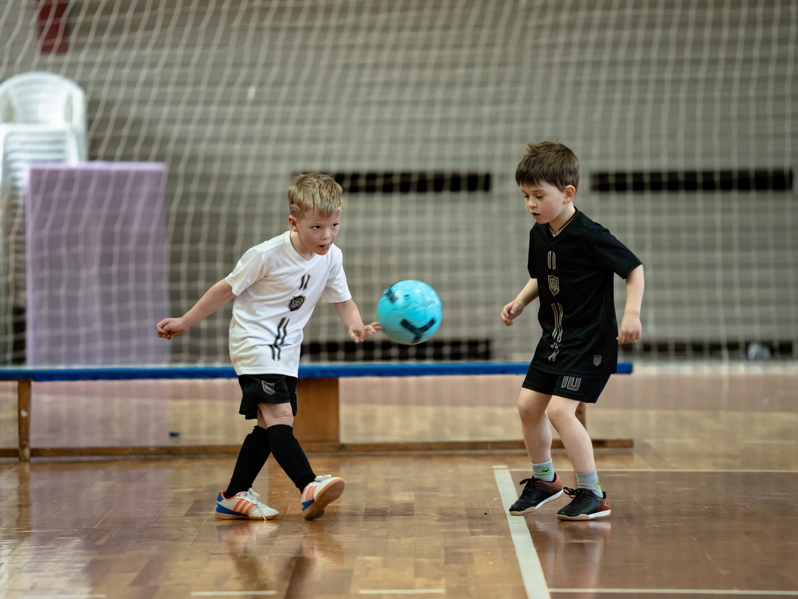 Тики-Така Противостояние 2025. Крамер Юлиана детский и семейный фотограф