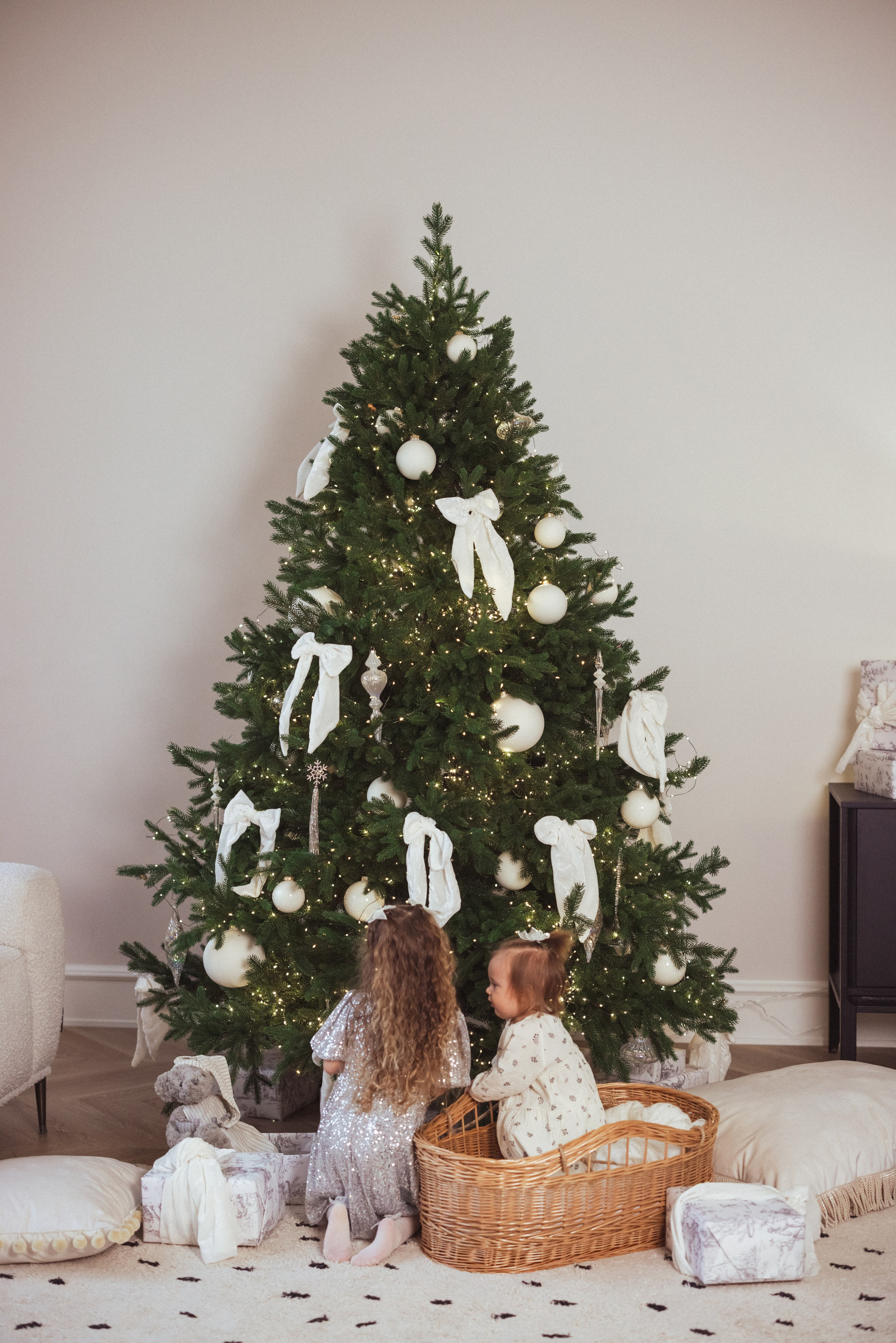 Семейная новогодняя фотосессия в фотостудии «Париж», г Краснодар. Семейный и детский фотограф в Краснодаре Анна Трашкова