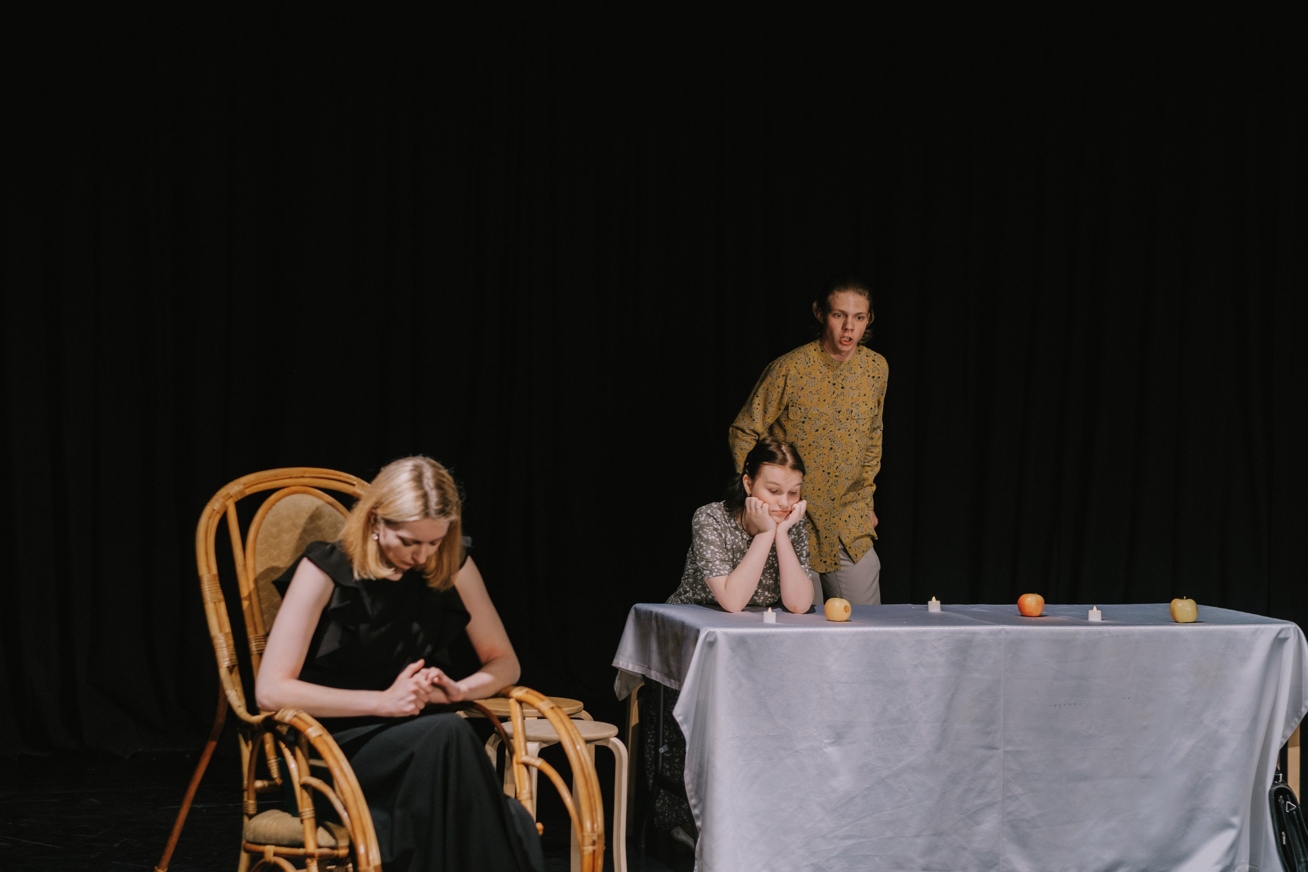 Детская театральная студия «Ирбис», спектакль. Репортажный и портретный фотограф в Москве Илья Спиридонов