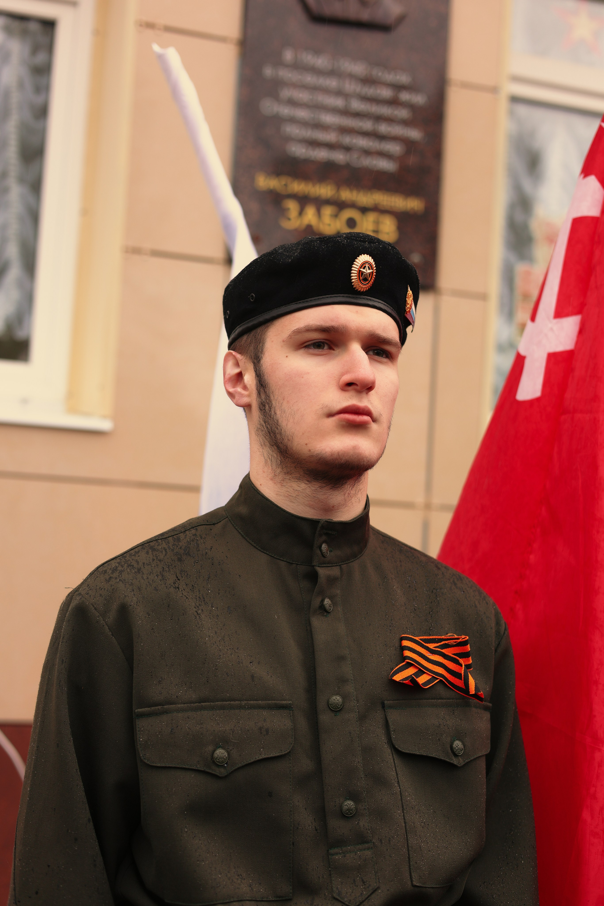 9 мая — «Родной дом». Фотограф в городе Киров Денис Вербин