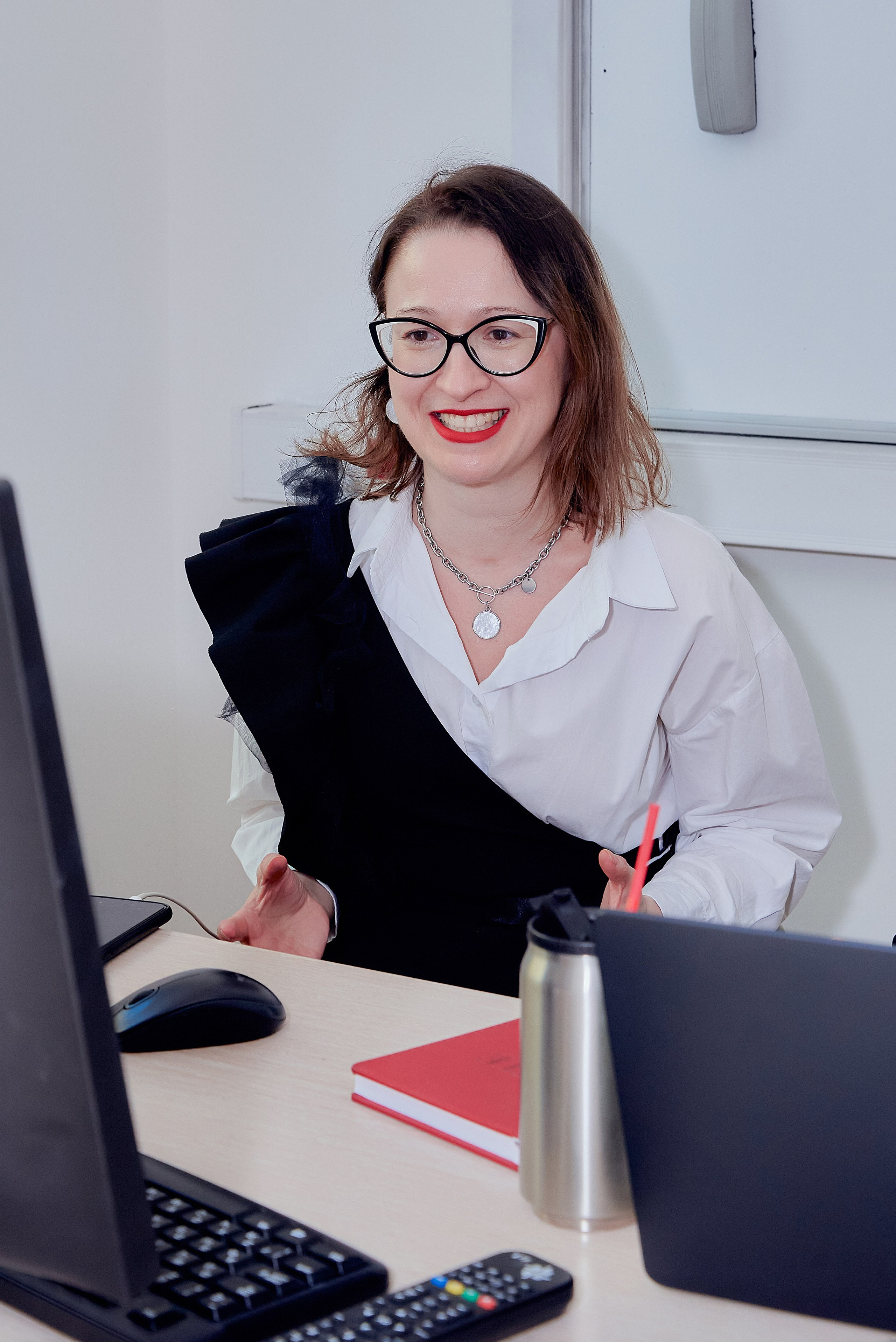 Он лайн лекция в ВШЭ. Наталия Дианова — фотограф для брендов и экспертов в Москве