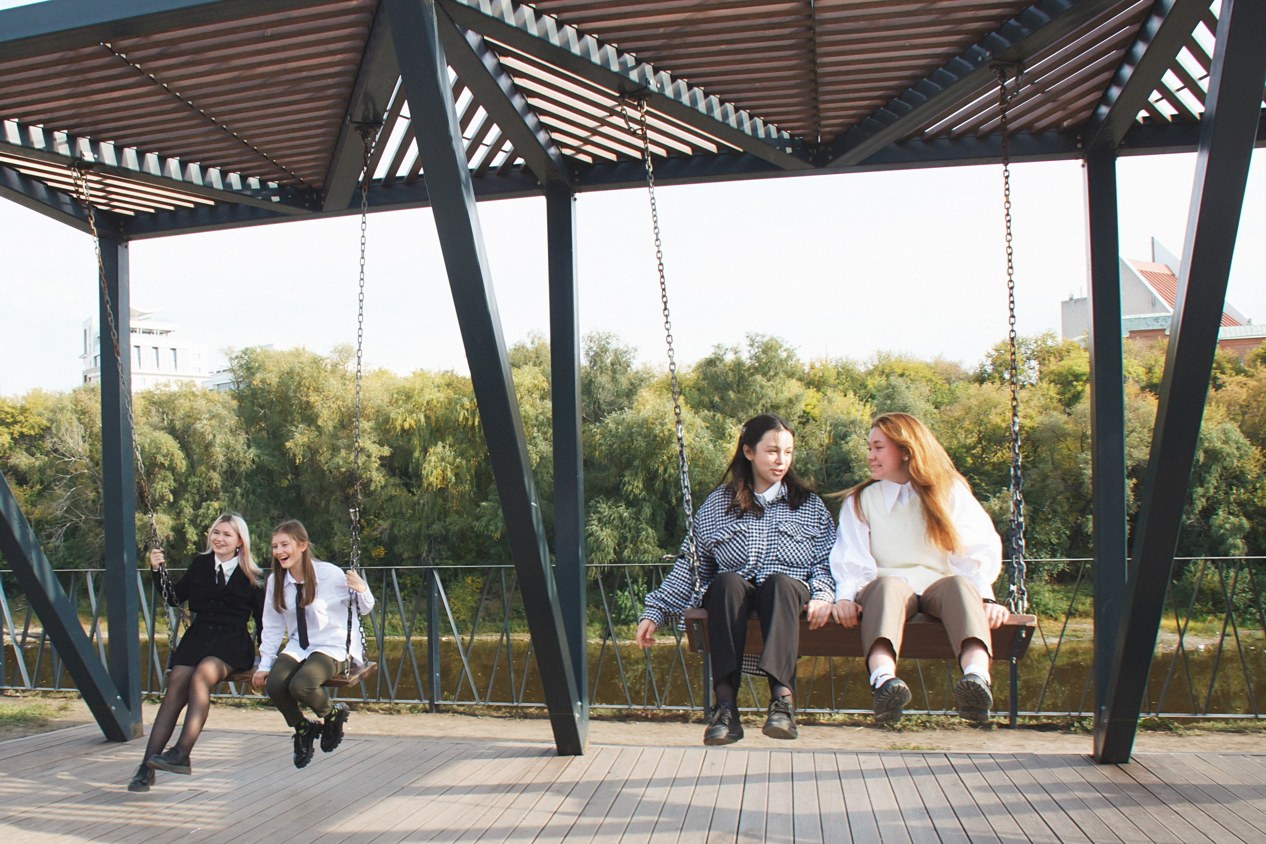 Выпускной альбом 2023. Фотограф и видеограф в Омск/Москва Сащенко Лера