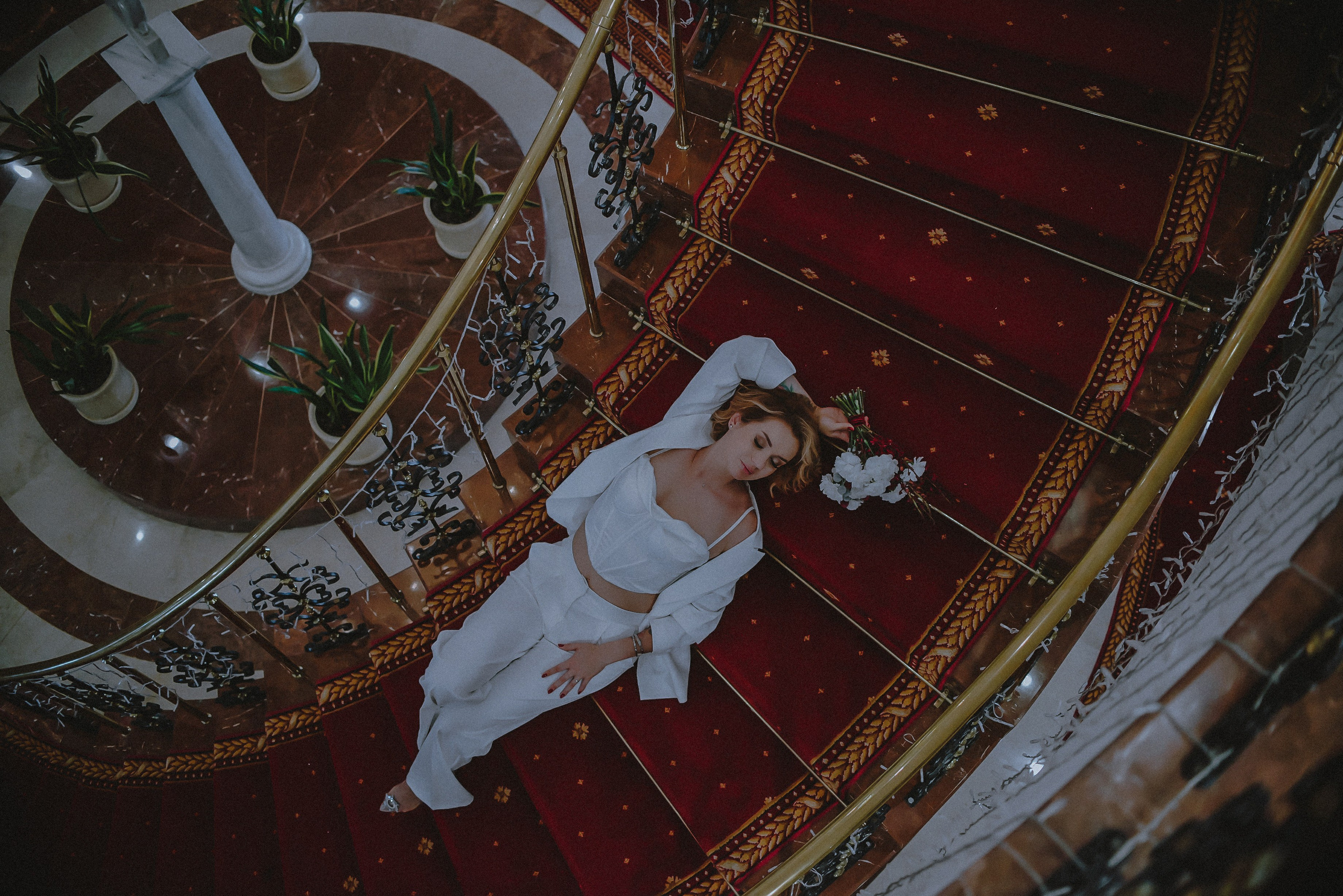 Love.exe: Запущен успешно. Свадебный и семейный фотограф в Москве Сажина Кристина КиМ. Свадебный оператор в Москве Сажин Максим