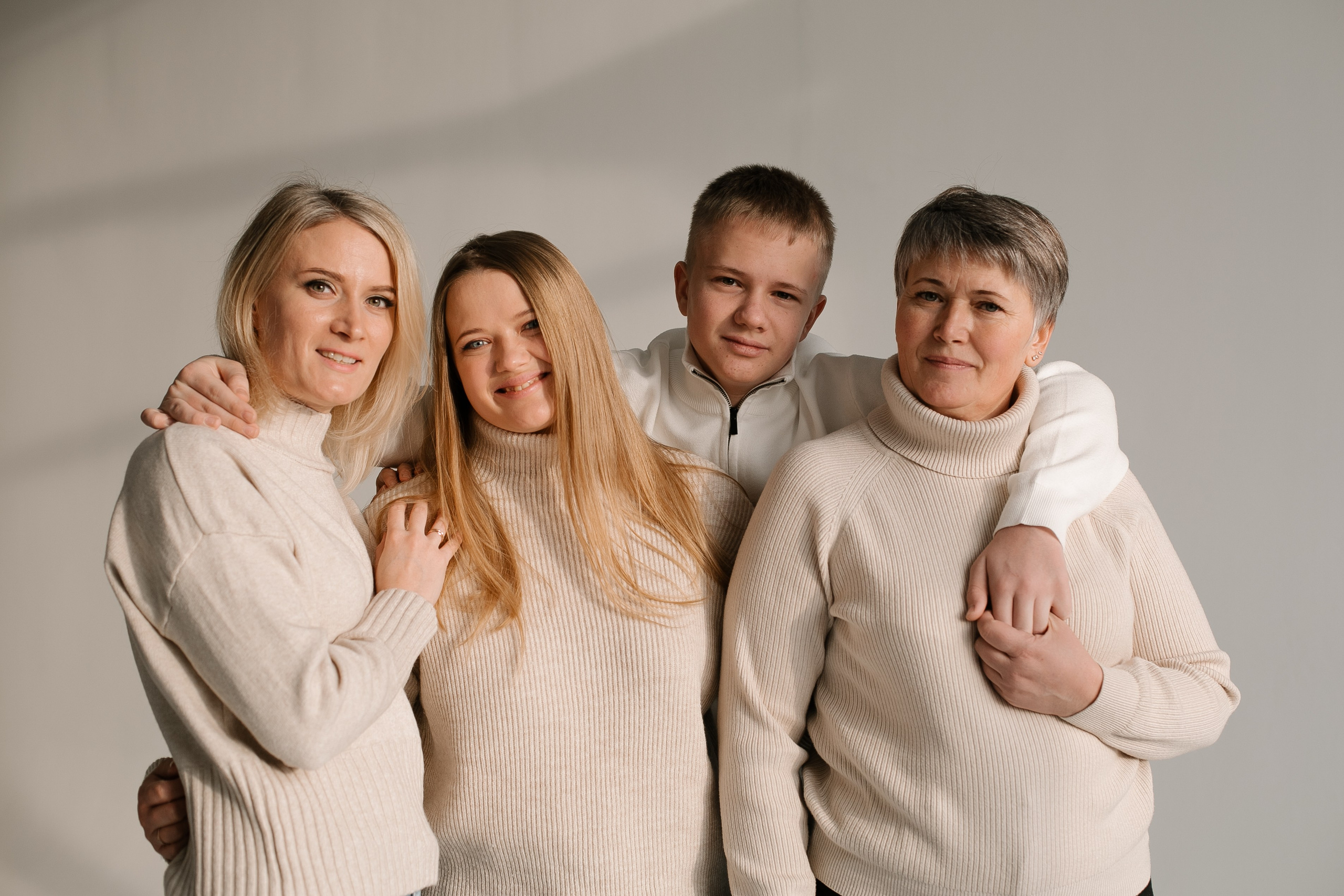 Большая семья Веры. Свадебный, семейный и детский фотограф в г. Абакан респ. Хакасия Любов