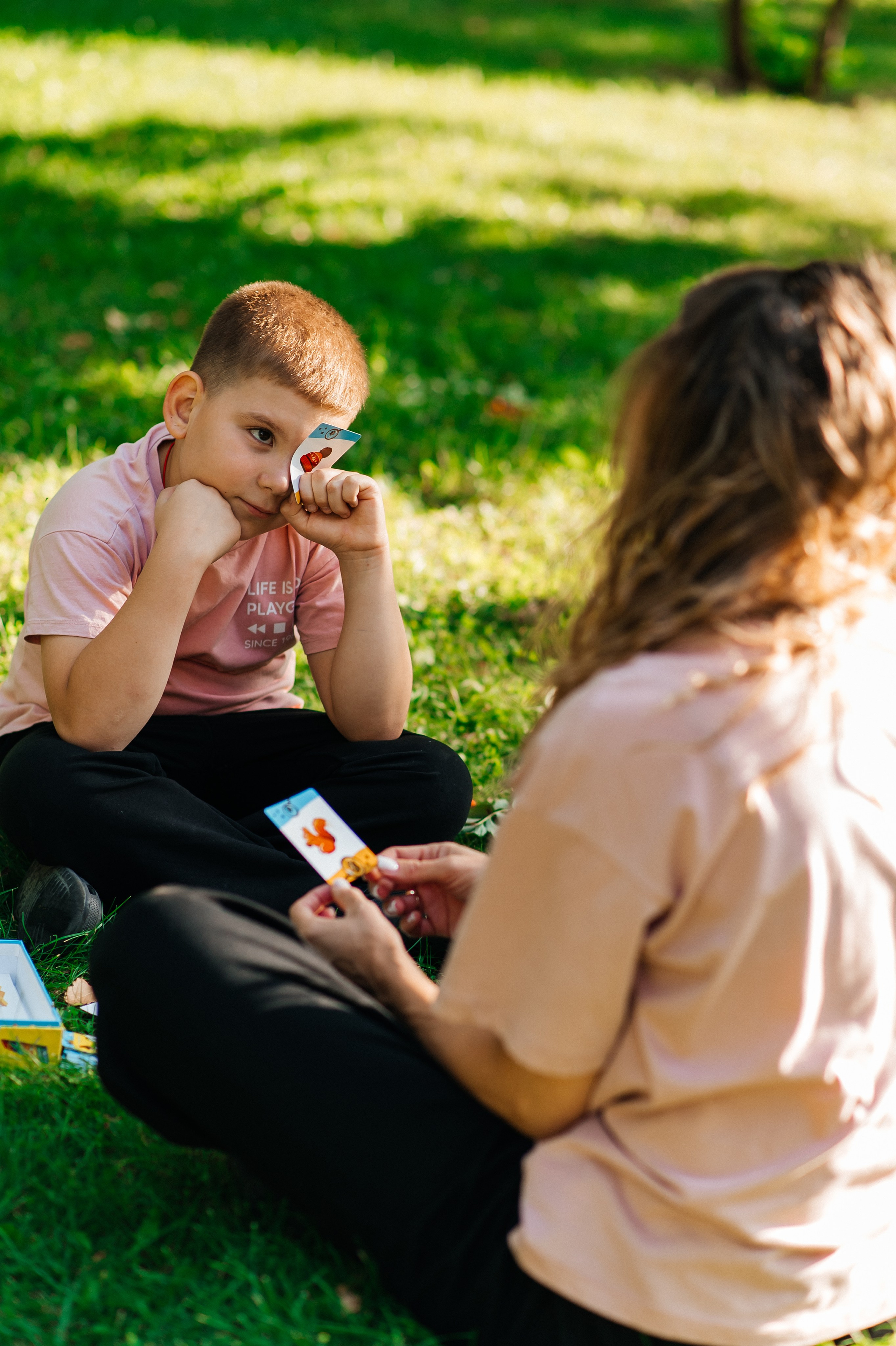 Мама и сын. Прогулка. Семейный фотограф в Оренбурге Анна Рожкова