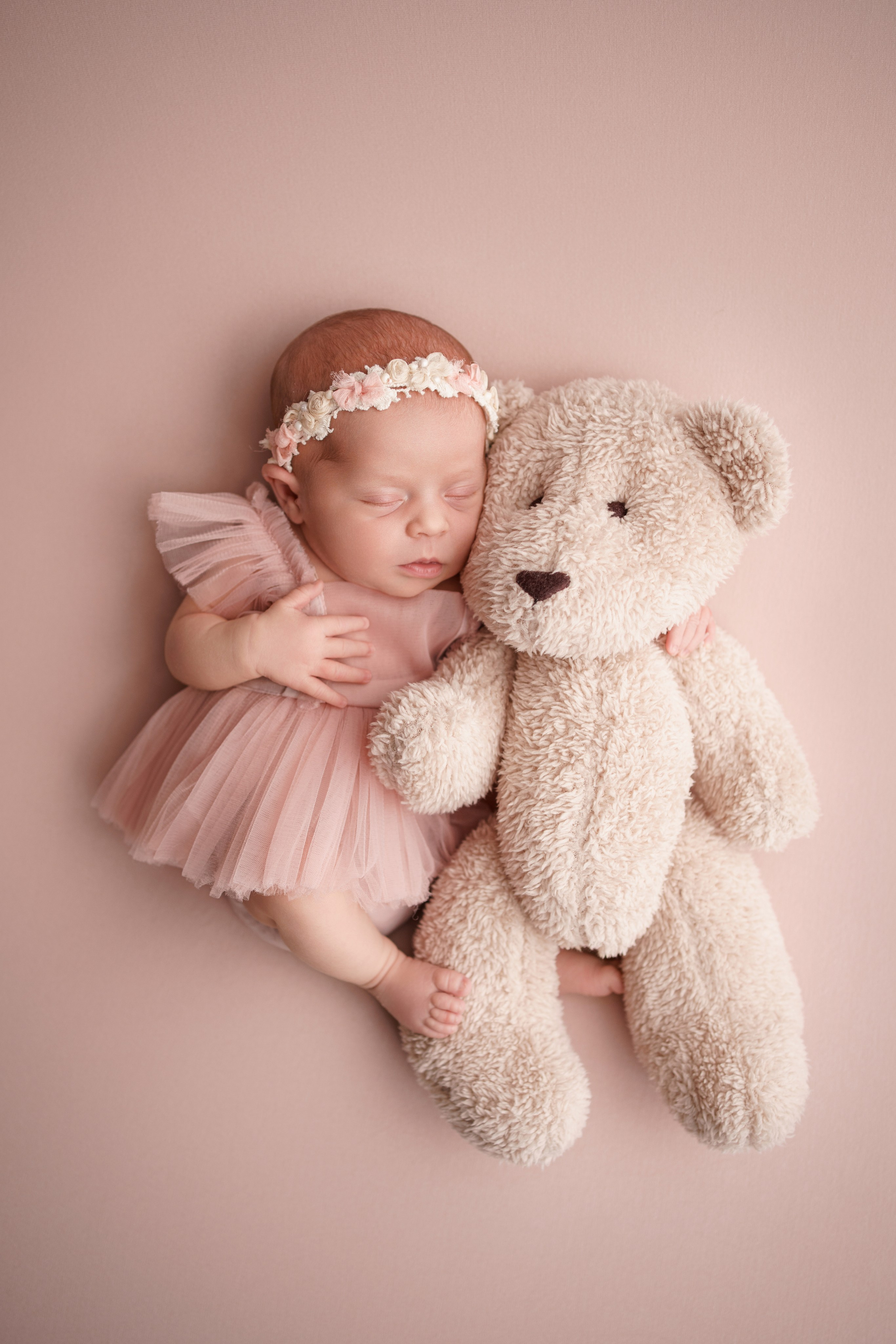 Фотосессия новорожденных | Галерея трогательных кадров малышей в стиле newborn. Фотосессия новорожденных в Москве и Московской области | Профессиональный фотограф newborn — Татьяна Иванова