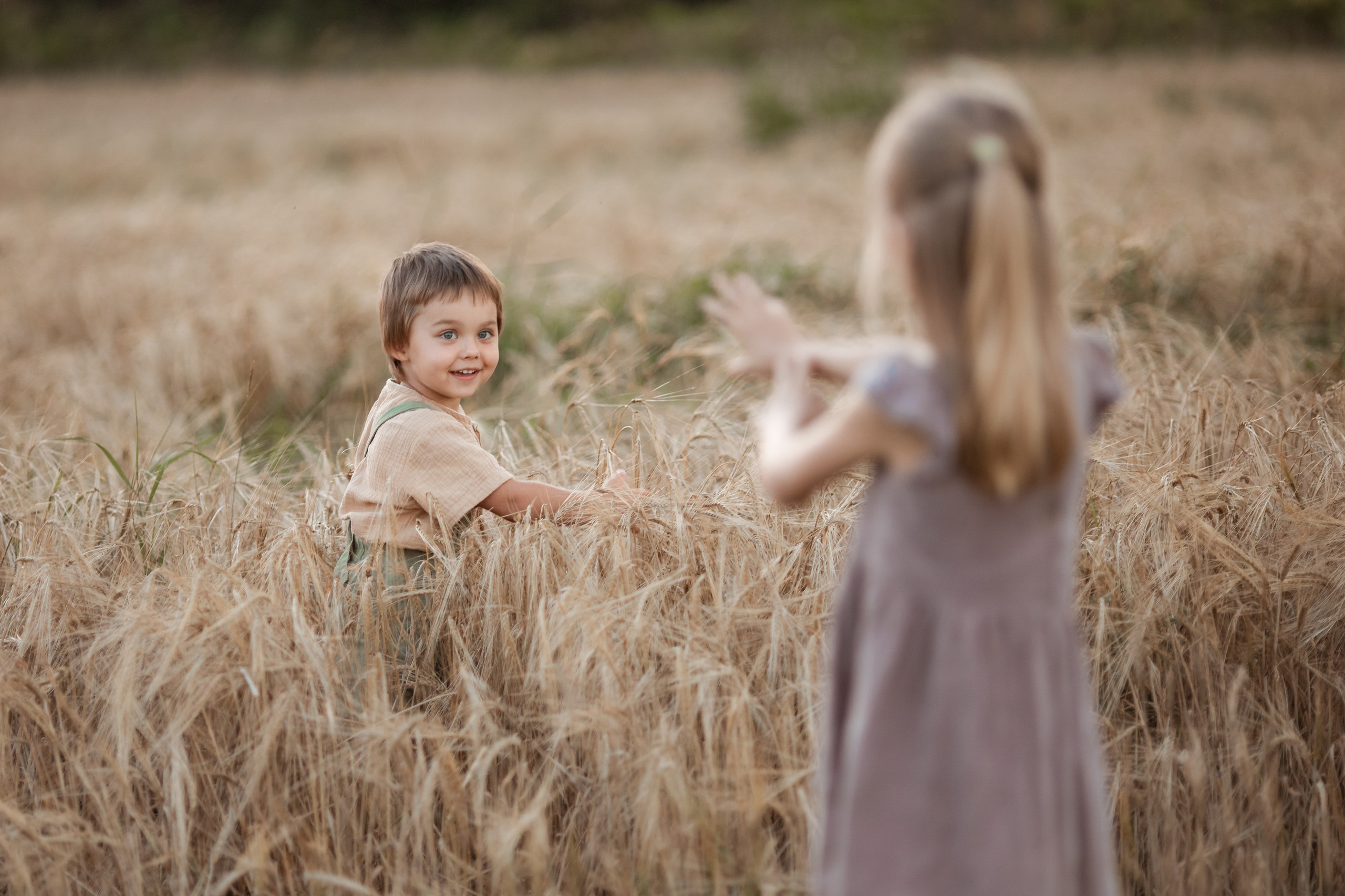 Детская фотосессия в полях | Надежда Воробьёва. Семейный и женский фотограф в Москве Надежда Воробьева