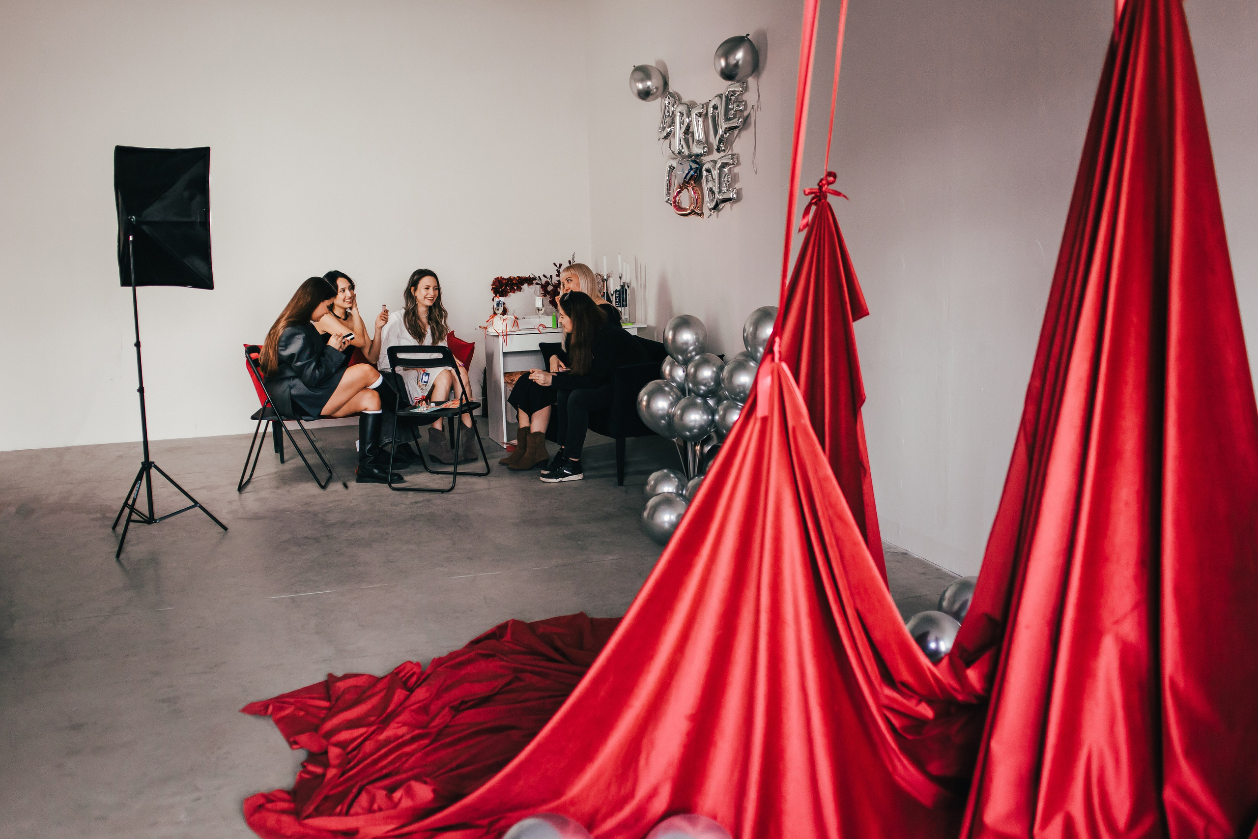 Девичник в ЗМК студии. Фотограф в Челябинске Ополихина Анна