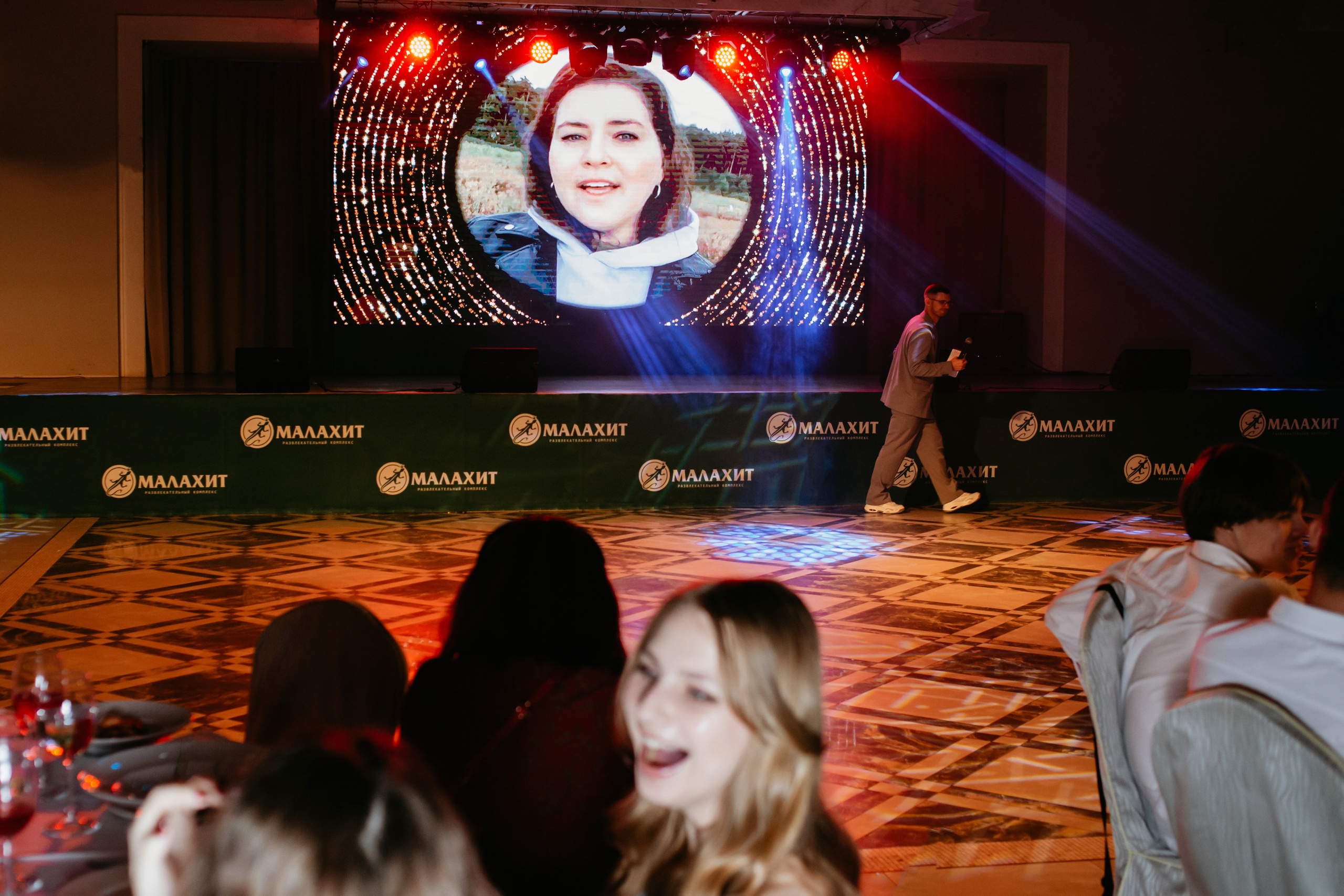 Выпускной 2025 (9класс) 124 школа. Фотограф в Челябинске Ополихина Анна