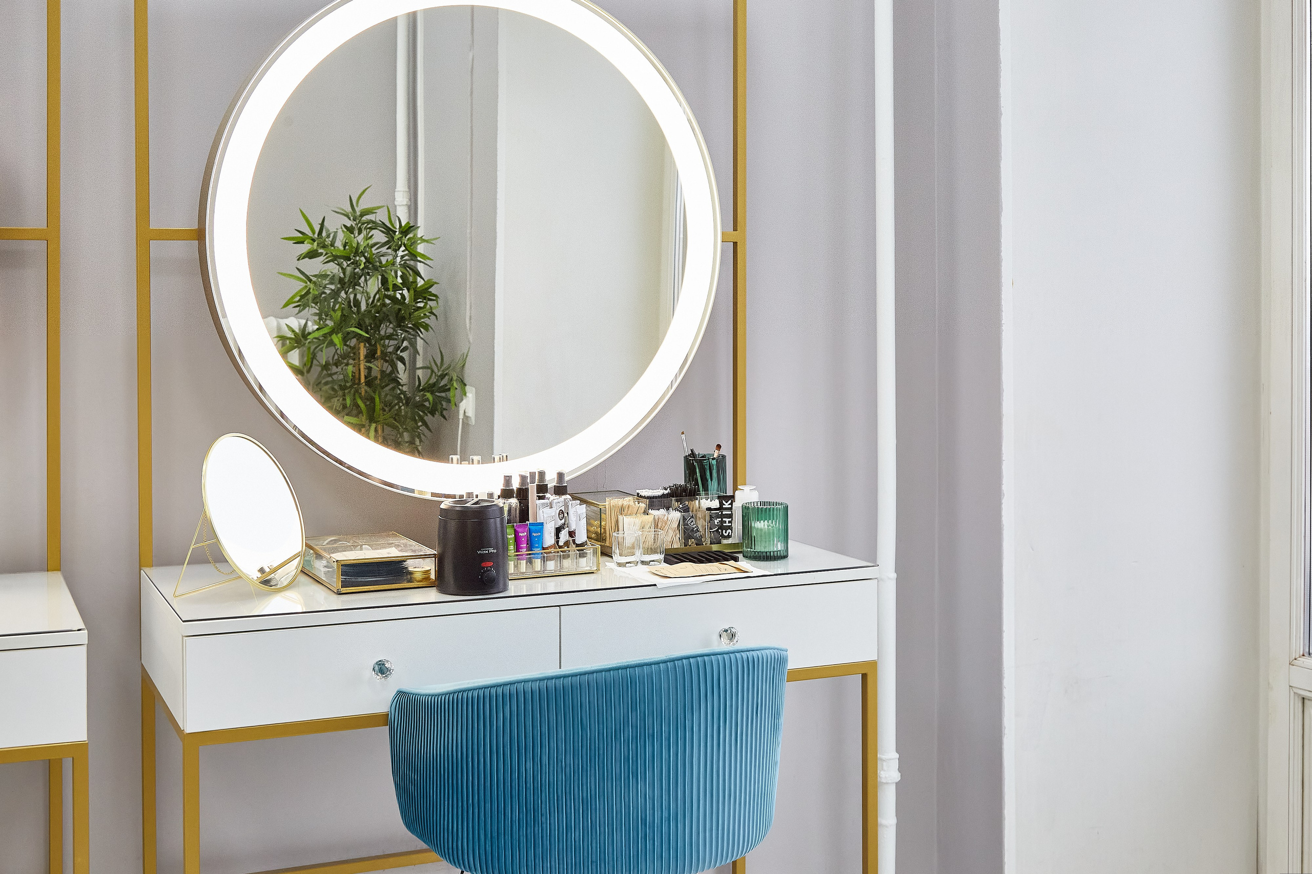 Салон бровей и ресниц Brow. 1703. Фотограф Анастасия Леонтьева Санкт-Петербург