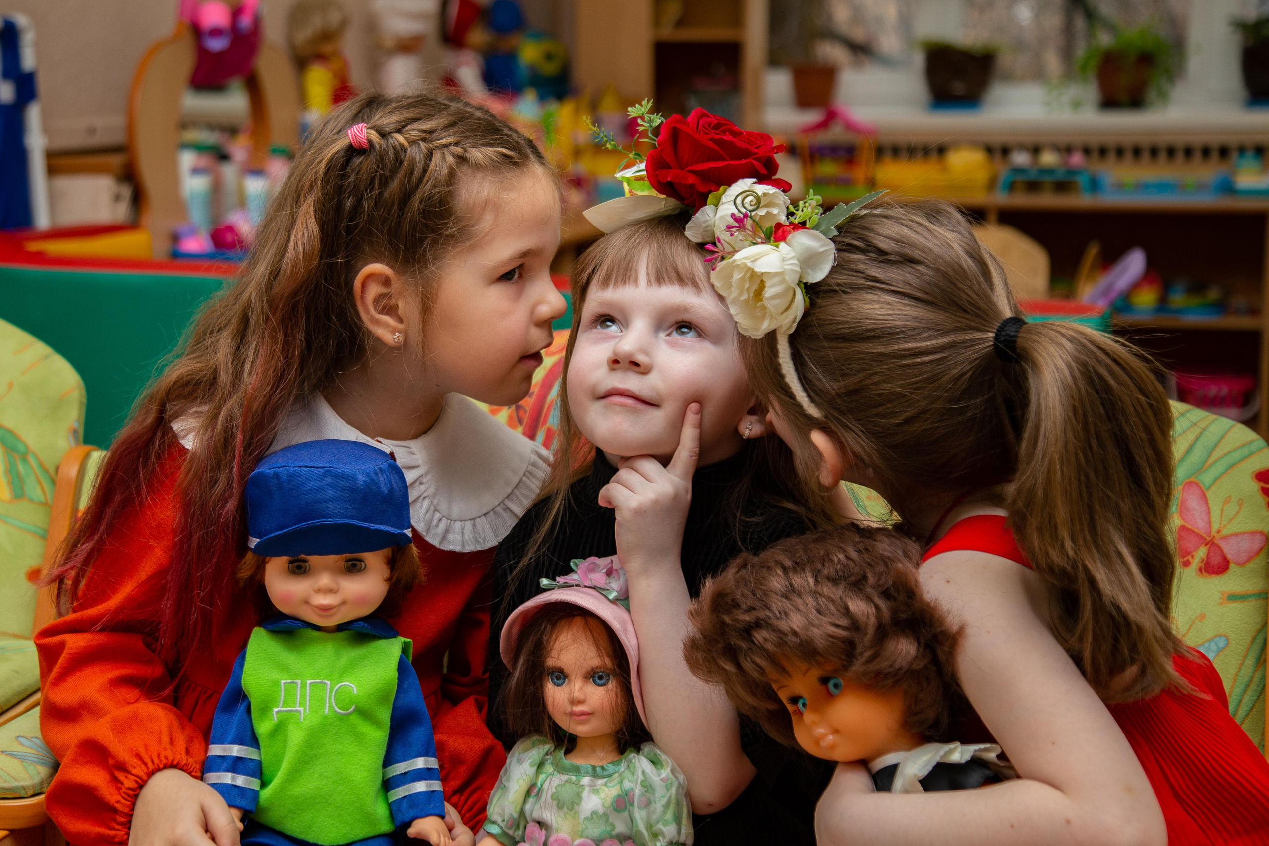 Друзья. Выпускной альбом в Реутово для школ и детских садов