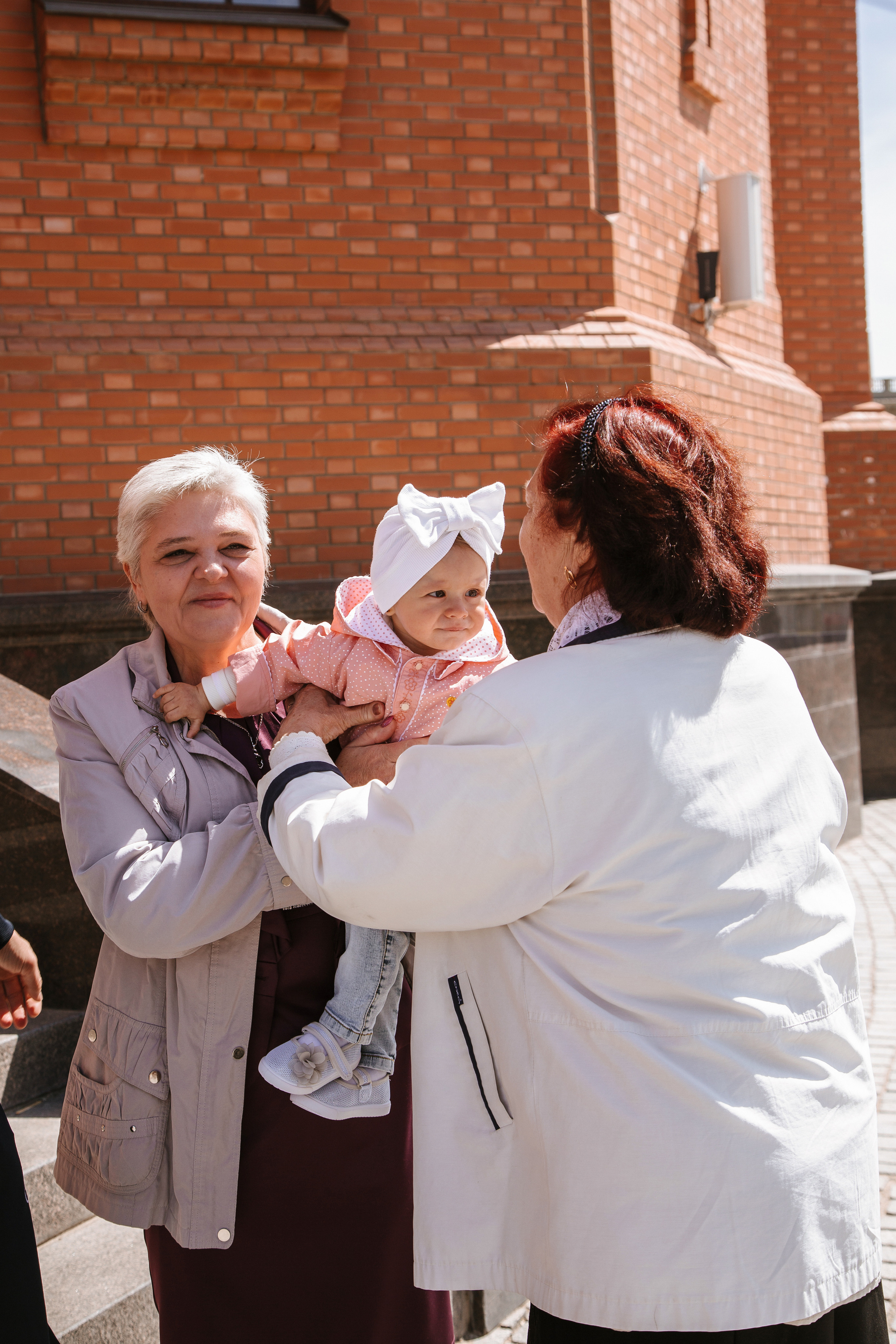 Фотосессия Крещения в Александро-Невском Соборе. Фотограф в Волгограде и Москве | Анастасия Лаврова