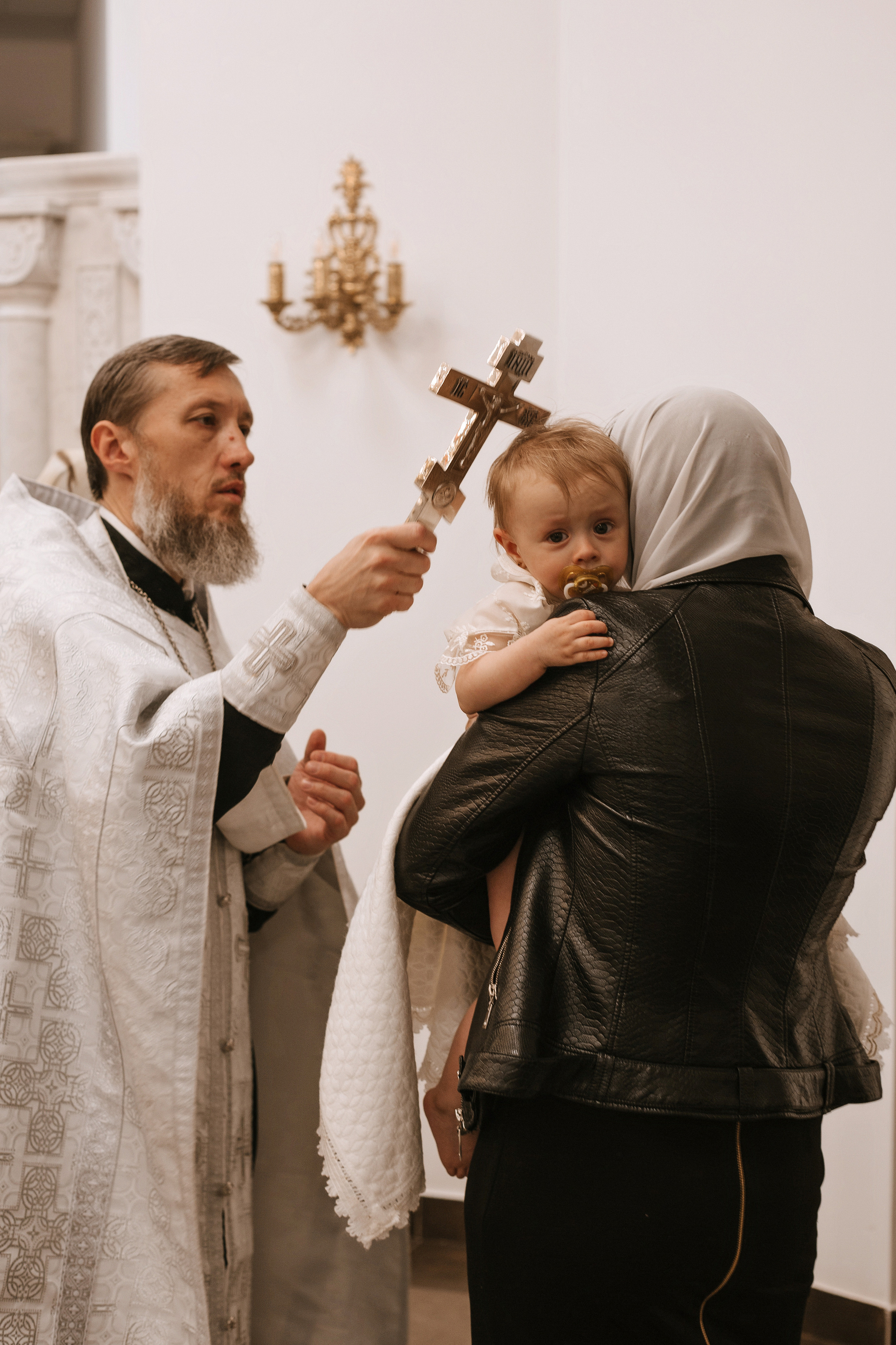 Фотосессия Крещения в Александро-Невском Соборе. Фотограф в Волгограде и Москве | Анастасия Лаврова
