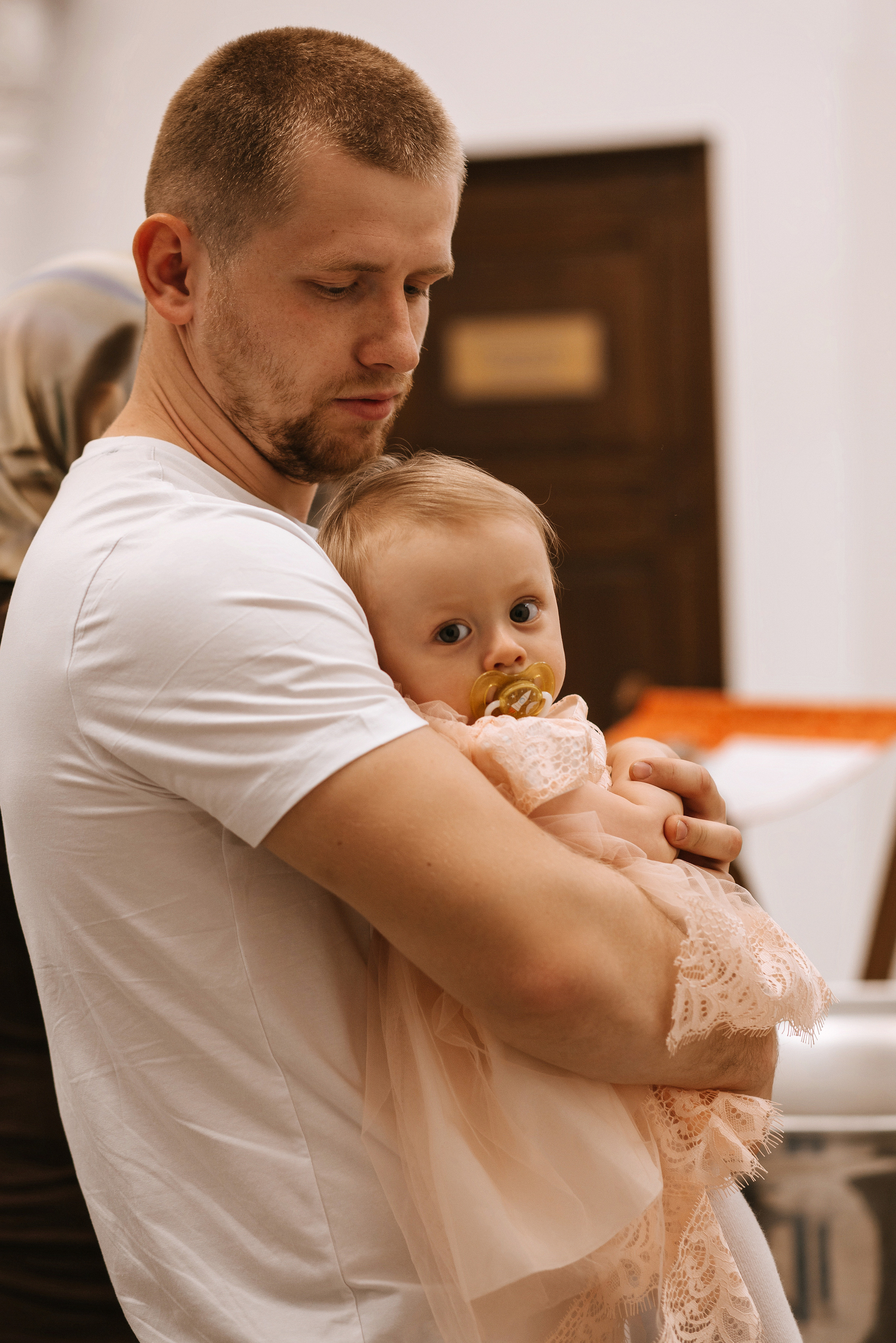 Фотосессия Крещения в Александро-Невском Соборе. Фотограф в Волгограде и Москве | Анастасия Лаврова