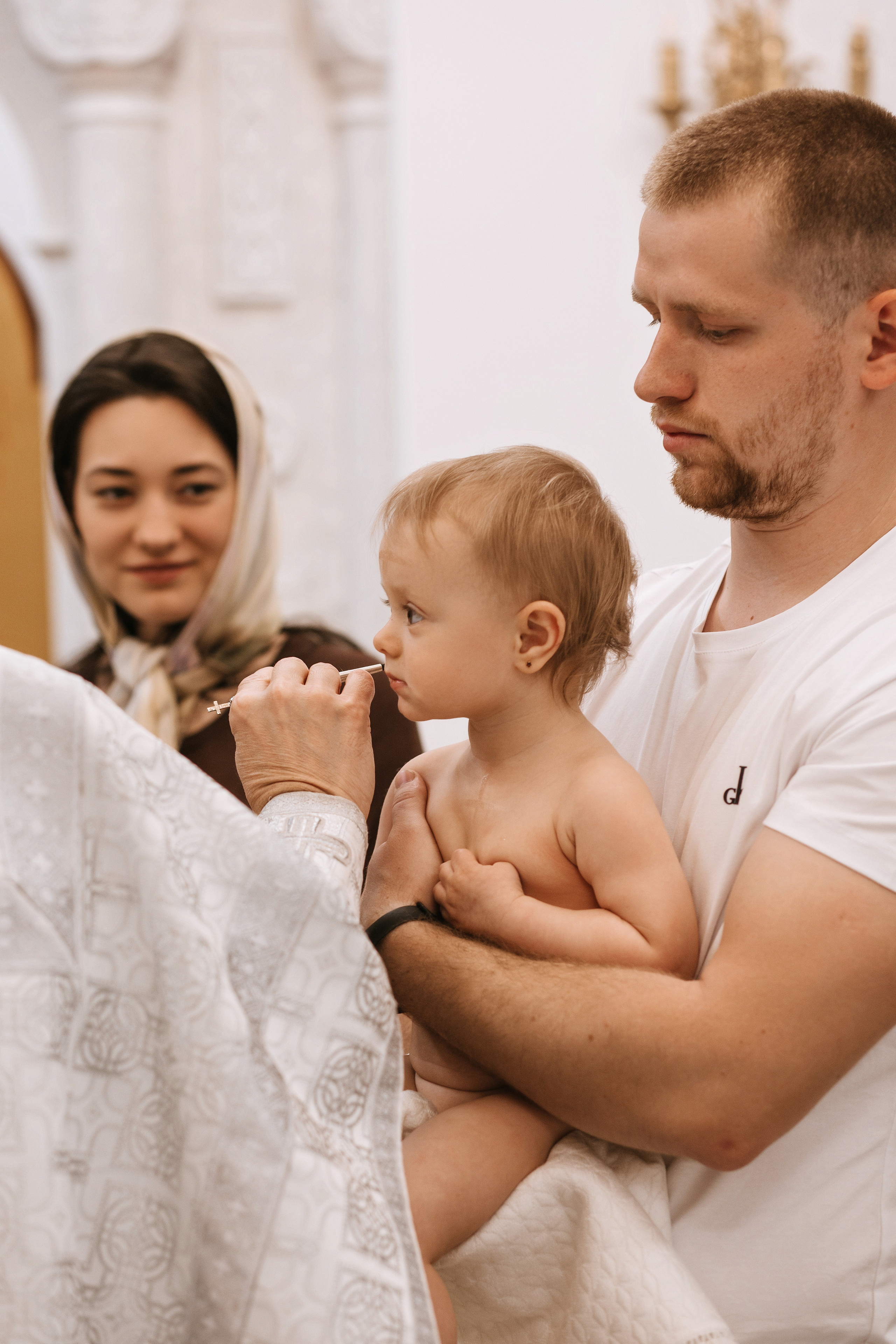 Фотосессия Крещения в Александро-Невском Соборе. Фотограф в Волгограде и Москве | Анастасия Лаврова