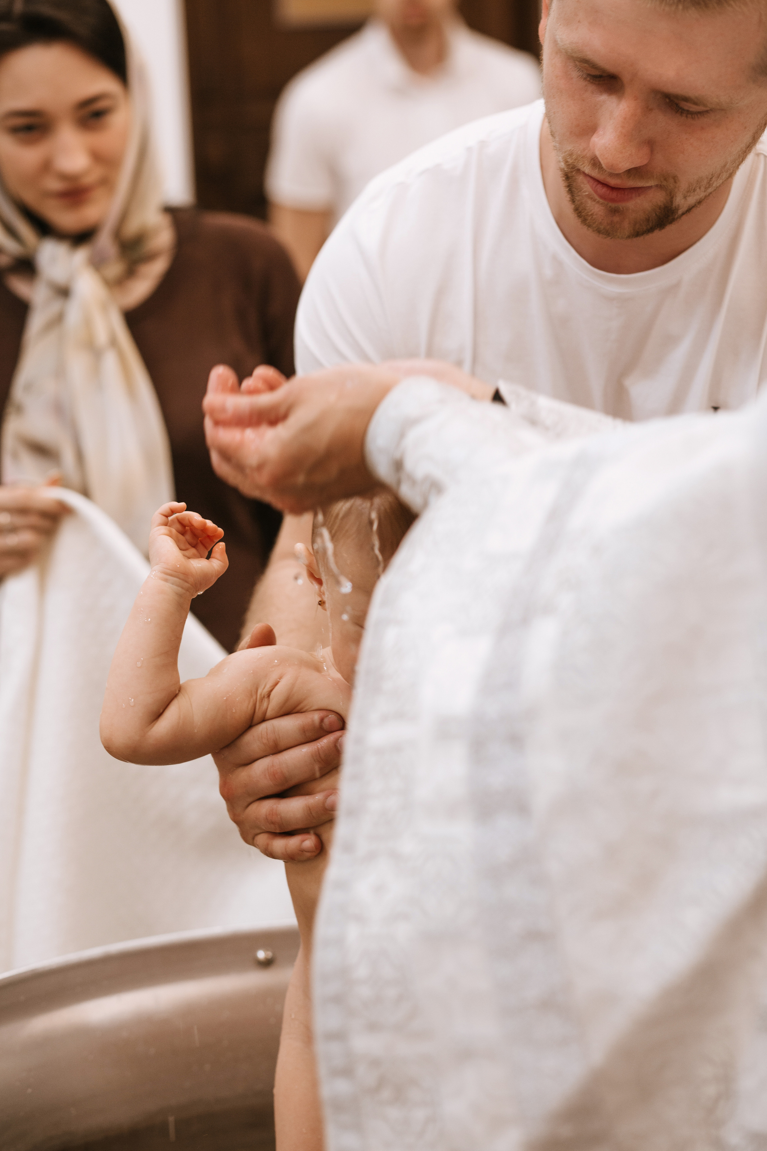 Фотосессия Крещения в Александро-Невском Соборе. Фотограф в Волгограде и Москве | Анастасия Лаврова