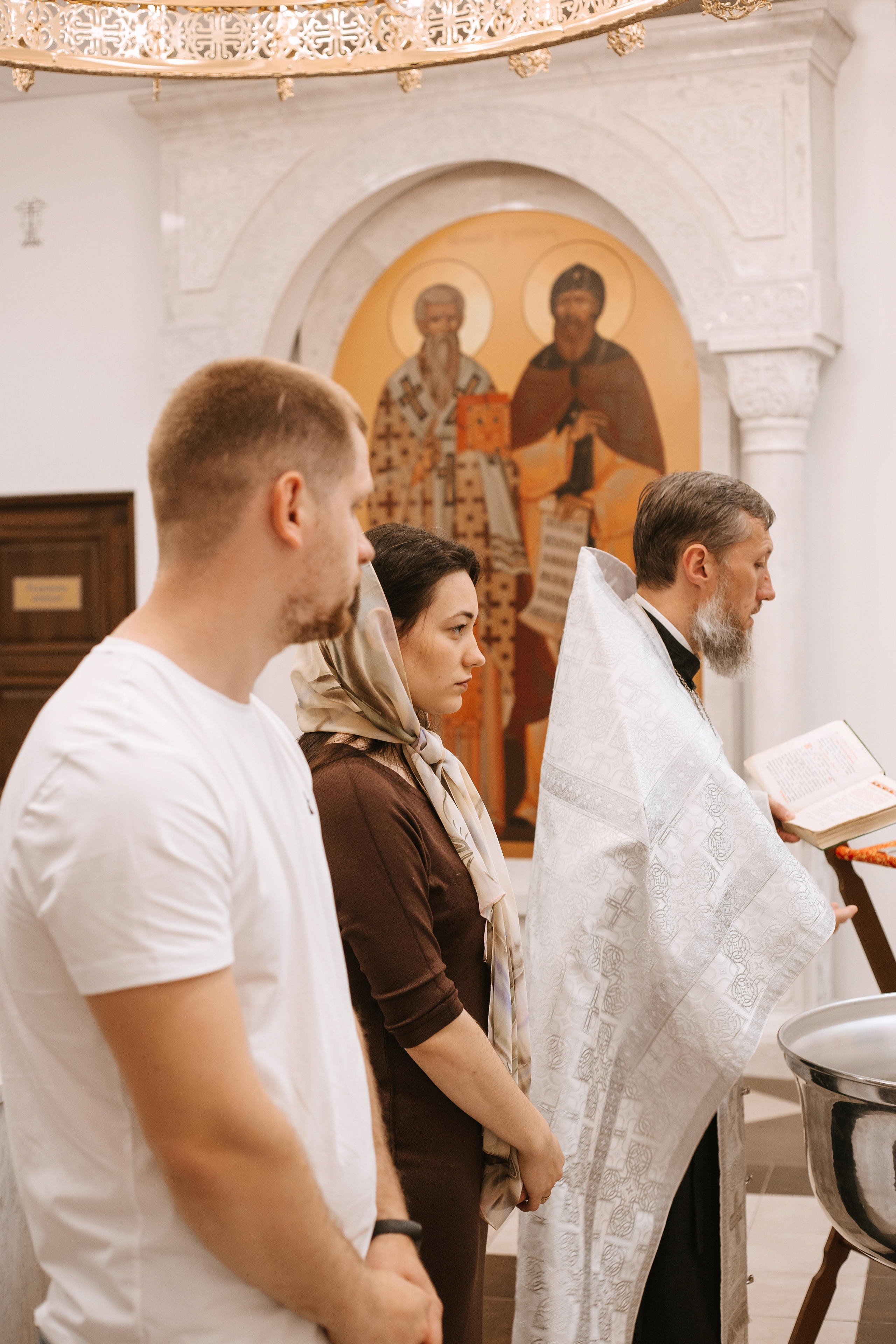 Фотосессия Крещения в Александро-Невском Соборе. Фотограф в Волгограде и Москве | Анастасия Лаврова