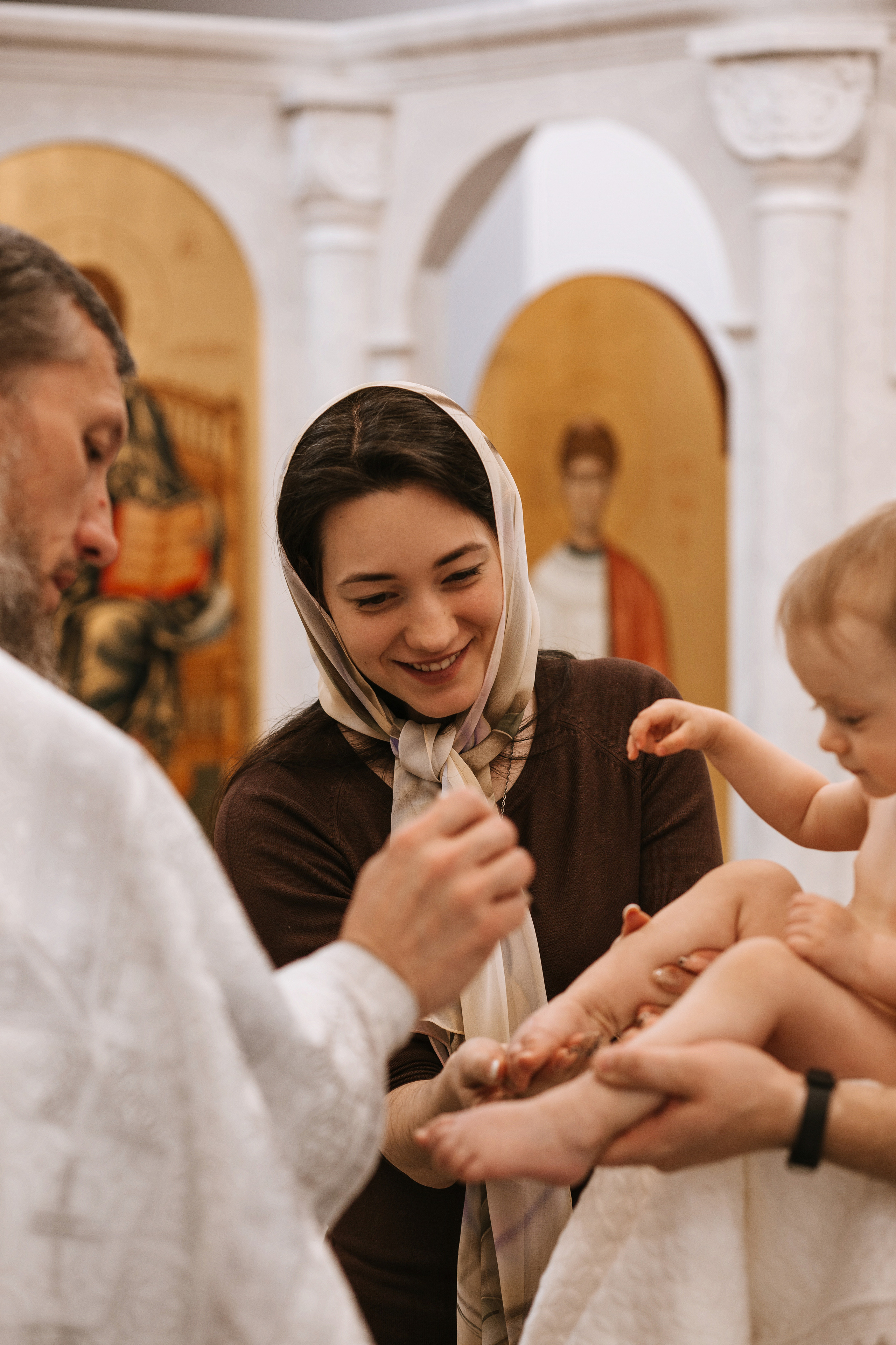 Фотосессия Крещения в Александро-Невском Соборе. Фотограф в Волгограде и Москве | Анастасия Лаврова