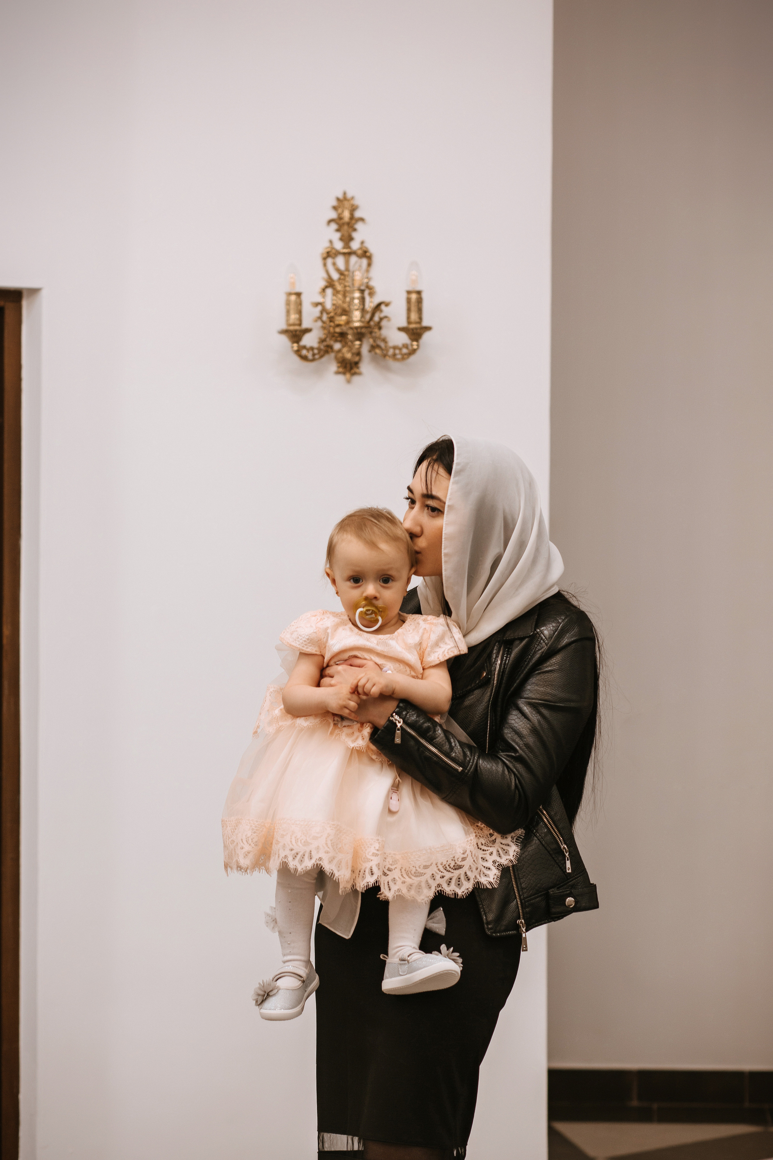 Фотосессия Крещения в Александро-Невском Соборе. Фотограф в Волгограде и Москве | Анастасия Лаврова