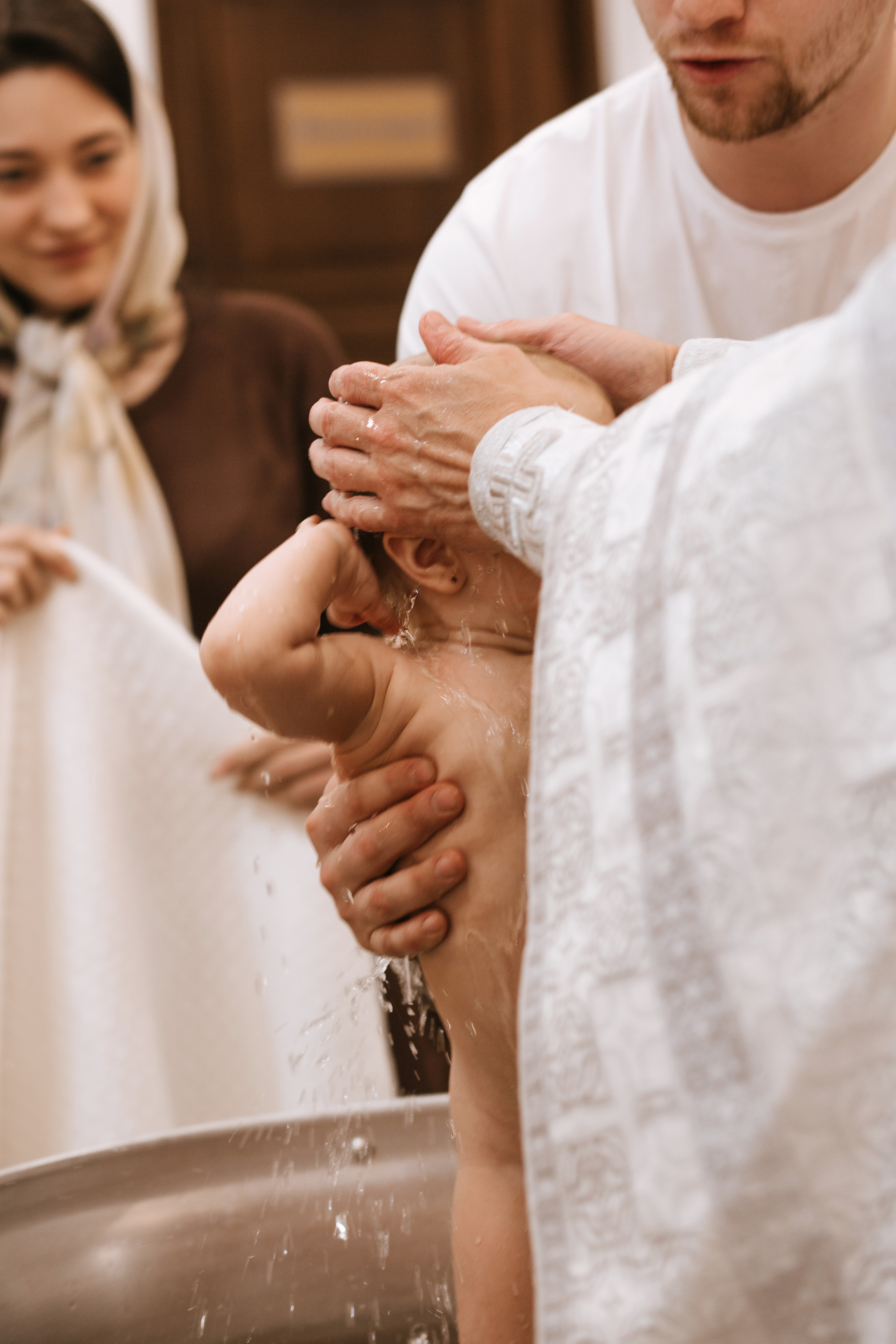 Фотосессия Крещения в Александро-Невском Соборе. Фотограф в Волгограде и Москве | Анастасия Лаврова