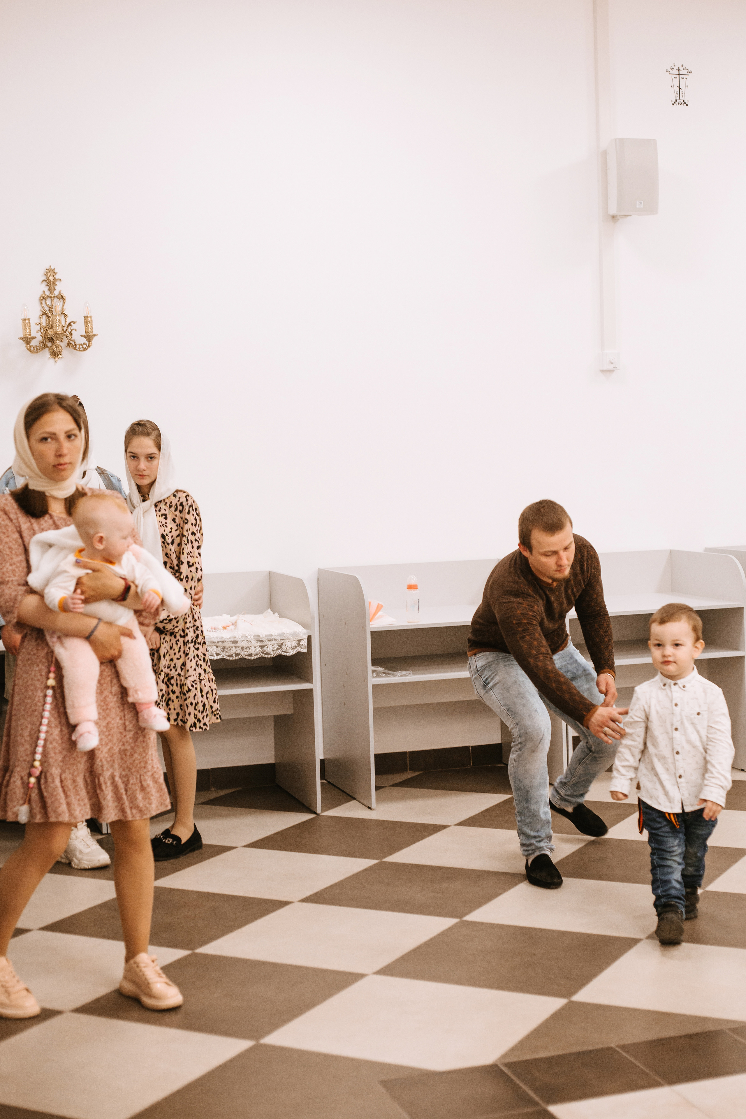 Фотосессия Крещения в Александро-Невском Соборе. Фотограф в Волгограде и Москве | Анастасия Лаврова