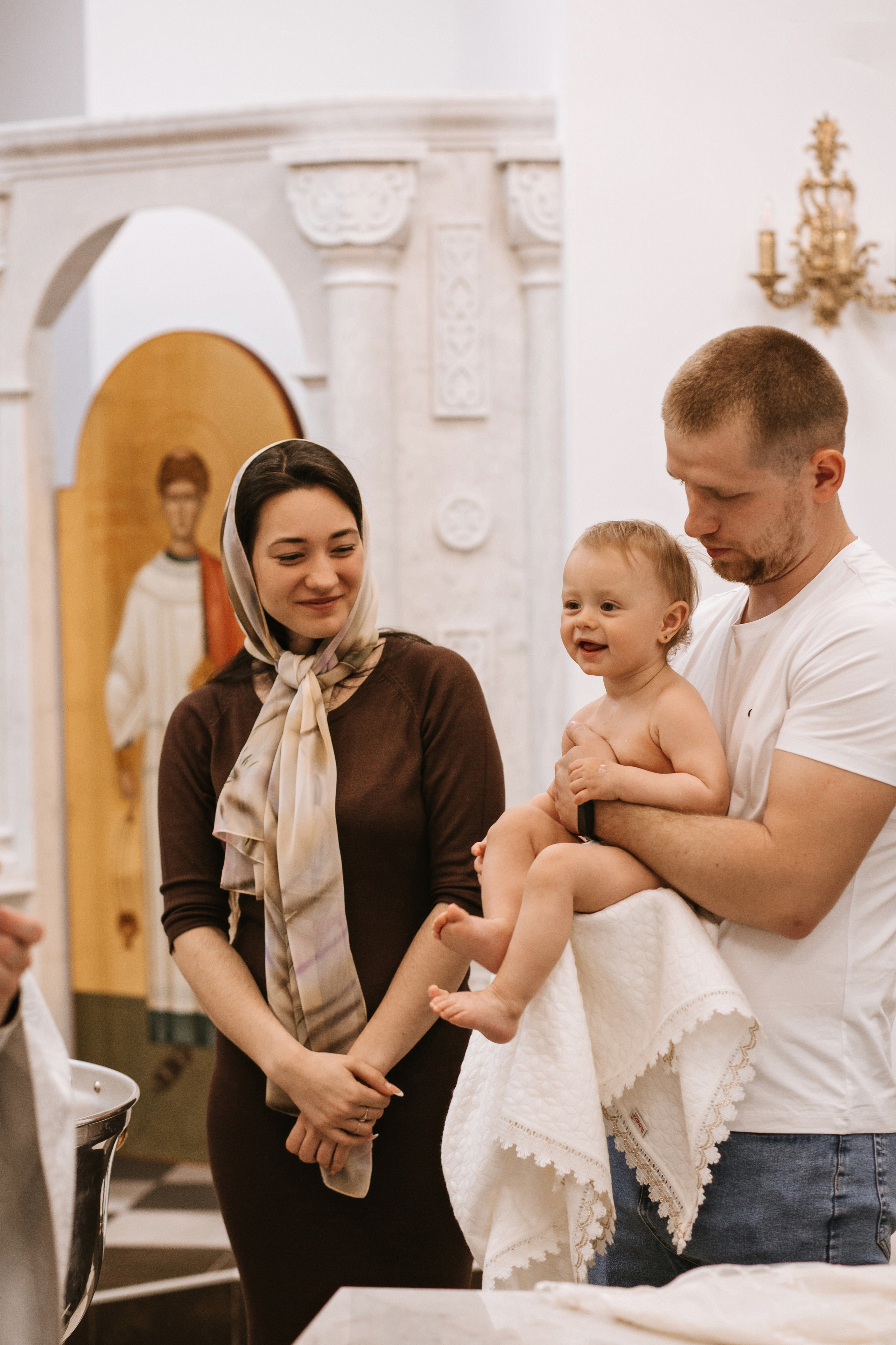 Фотосессия Крещения в Александро-Невском Соборе. Фотограф в Волгограде и Москве | Анастасия Лаврова