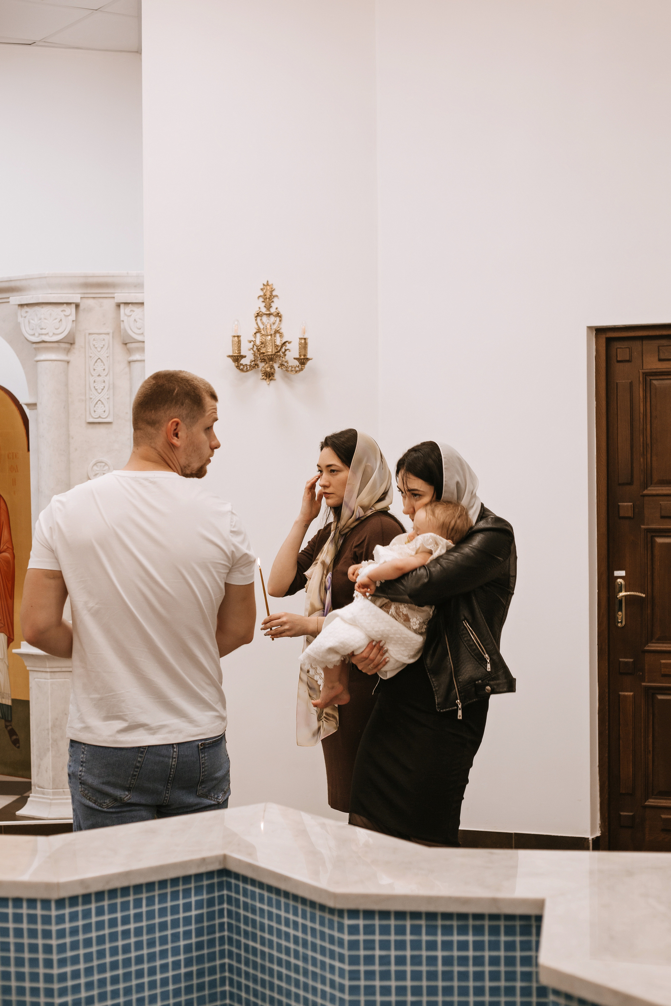 Фотосессия Крещения в Александро-Невском Соборе. Фотограф в Волгограде и Москве | Анастасия Лаврова