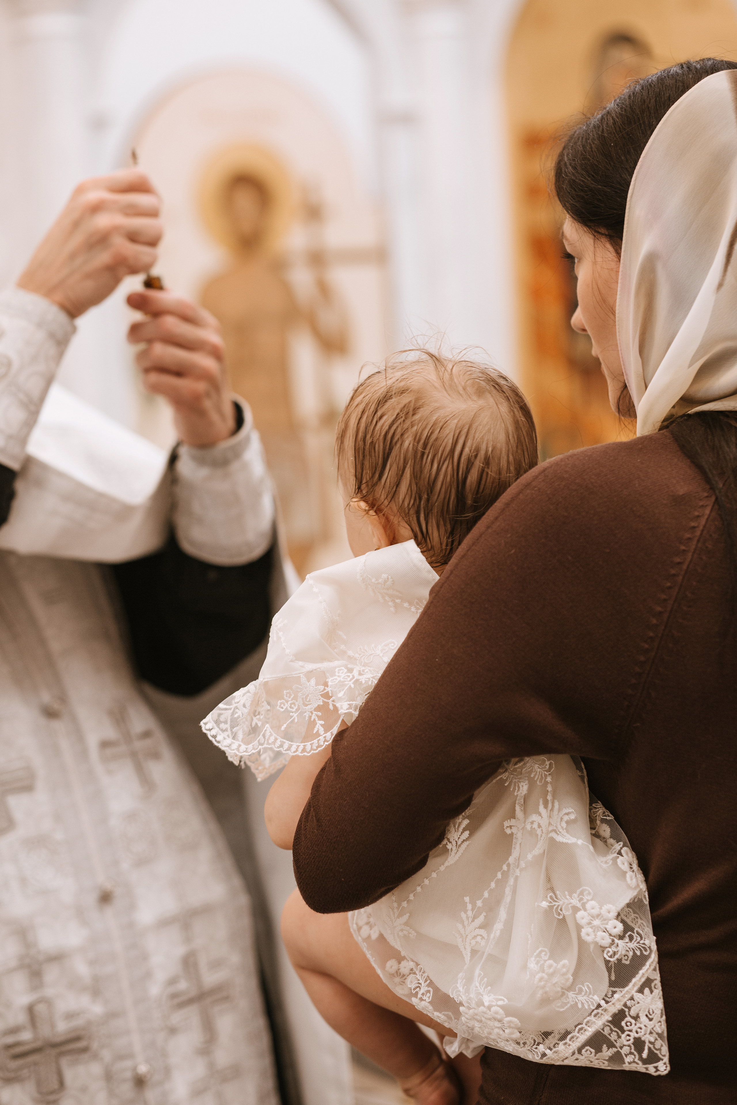 Фотосессия Крещения в Александро-Невском Соборе. Фотограф в Волгограде и Москве | Анастасия Лаврова