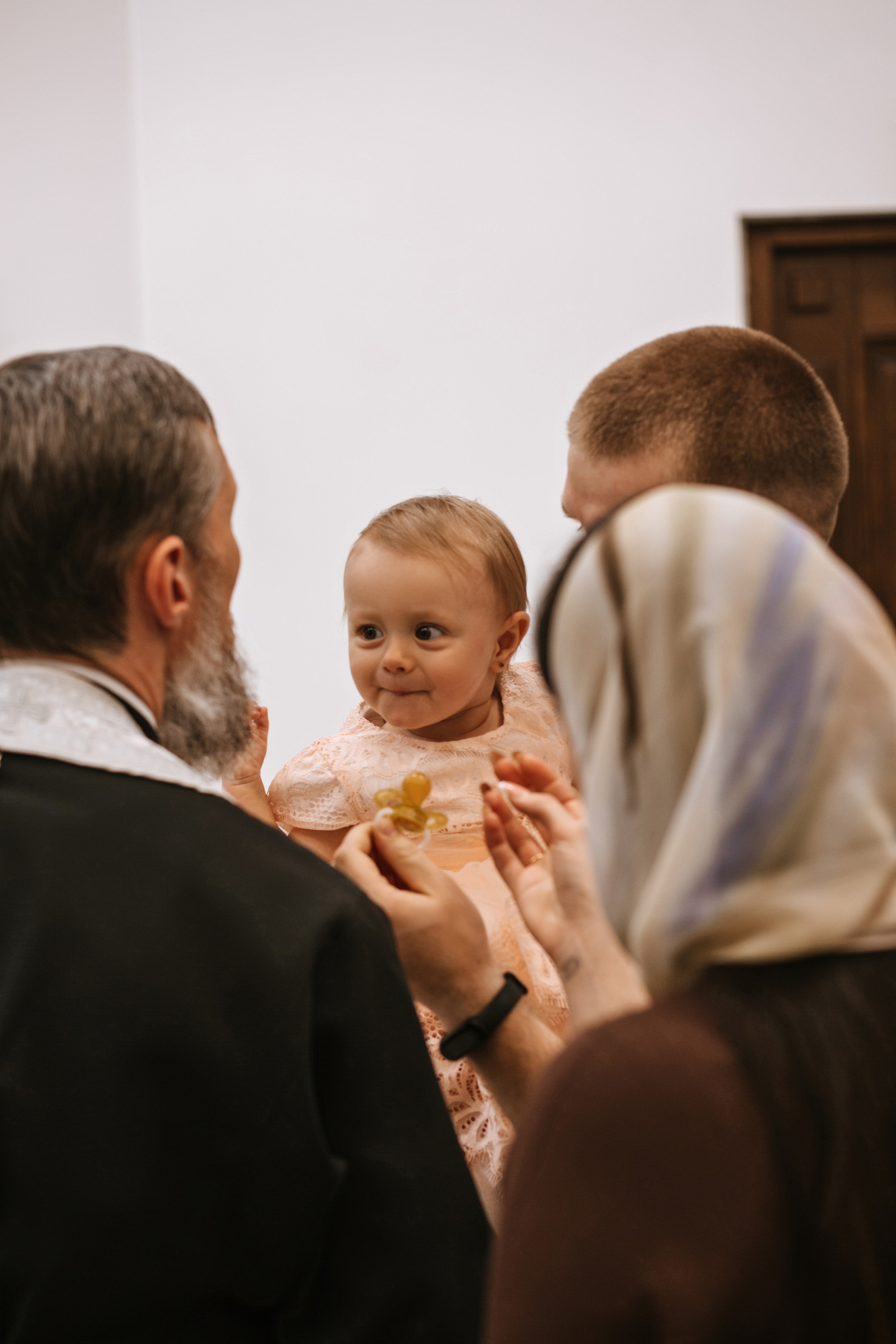 Фотосессия Крещения в Александро-Невском Соборе. Фотограф в Волгограде и Москве | Анастасия Лаврова