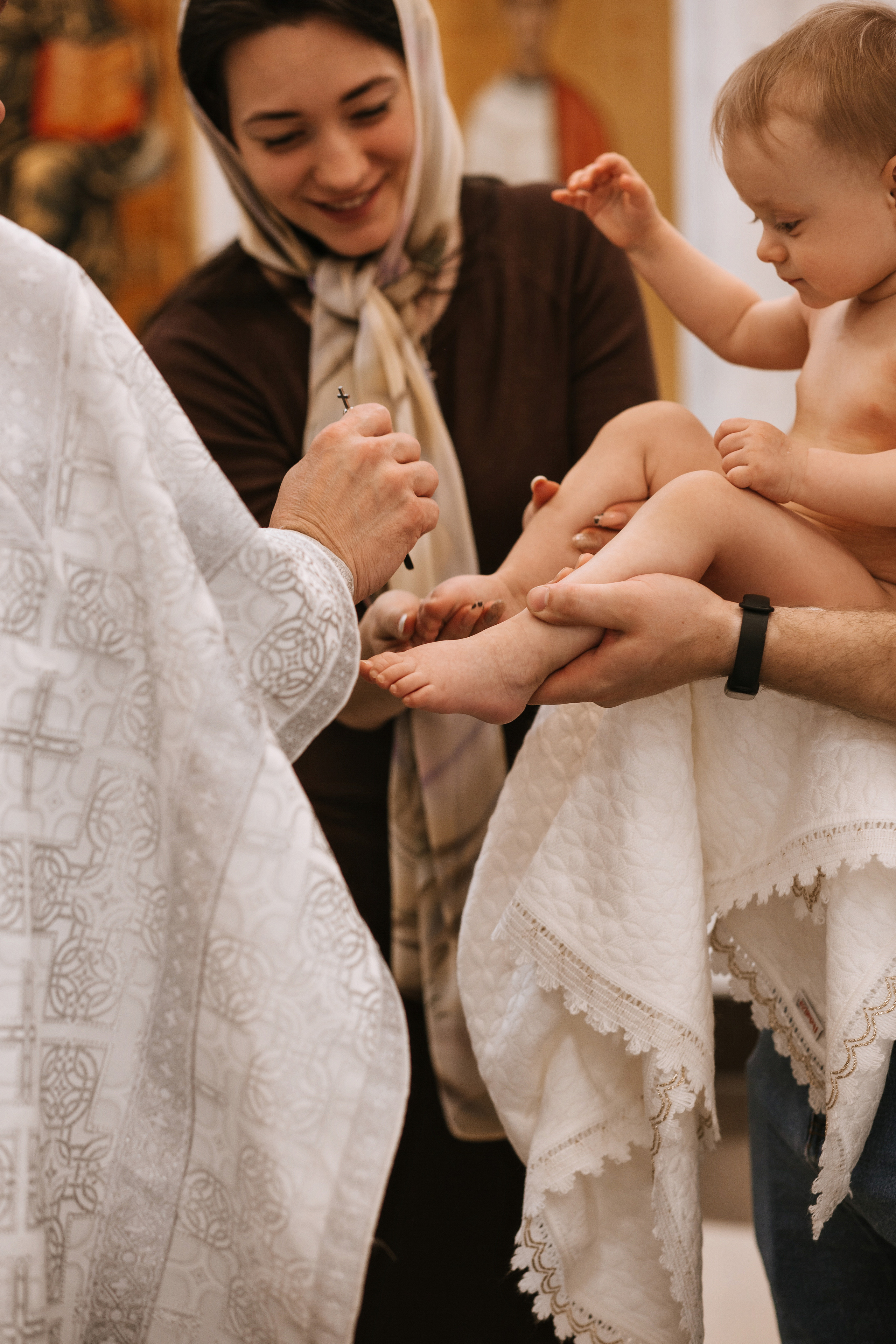 Фотосессия Крещения в Александро-Невском Соборе. Фотограф в Волгограде и Москве | Анастасия Лаврова
