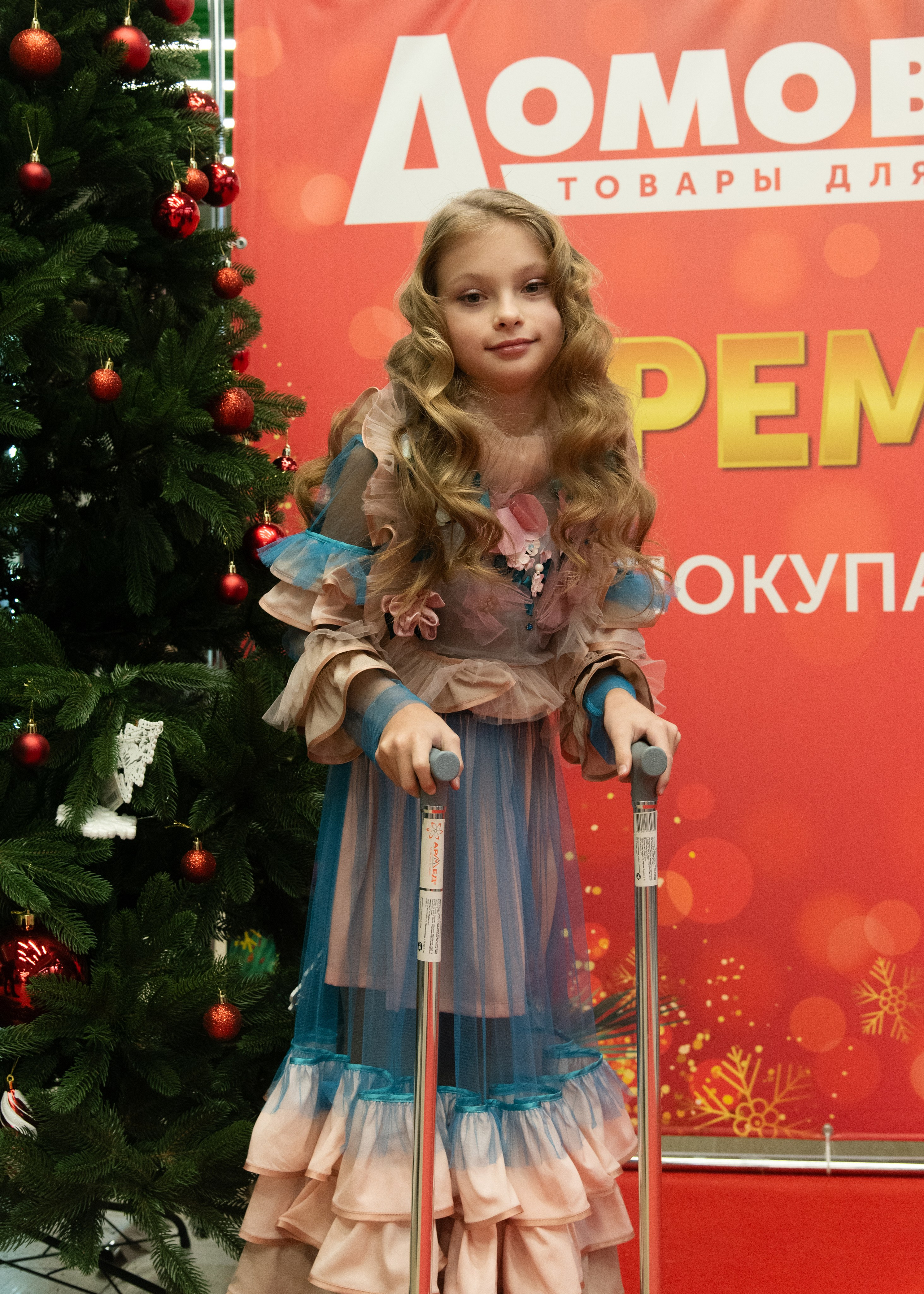 Показ Мод БФ «Исток Жизни». Дети с «Безграничными Возможностями». Портретный Семейный Fine-Art фотограф в Санкт-Петербурге Криулина