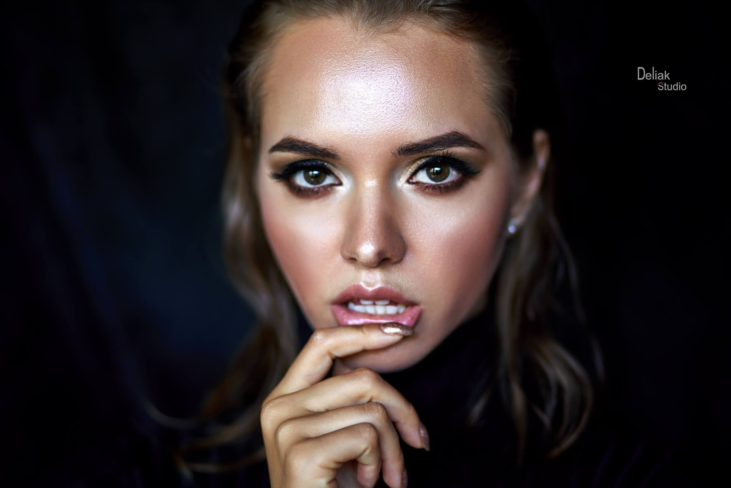 Portraits. Фотограф Видеограф в Новосибирске. Топовый профессиональный контент