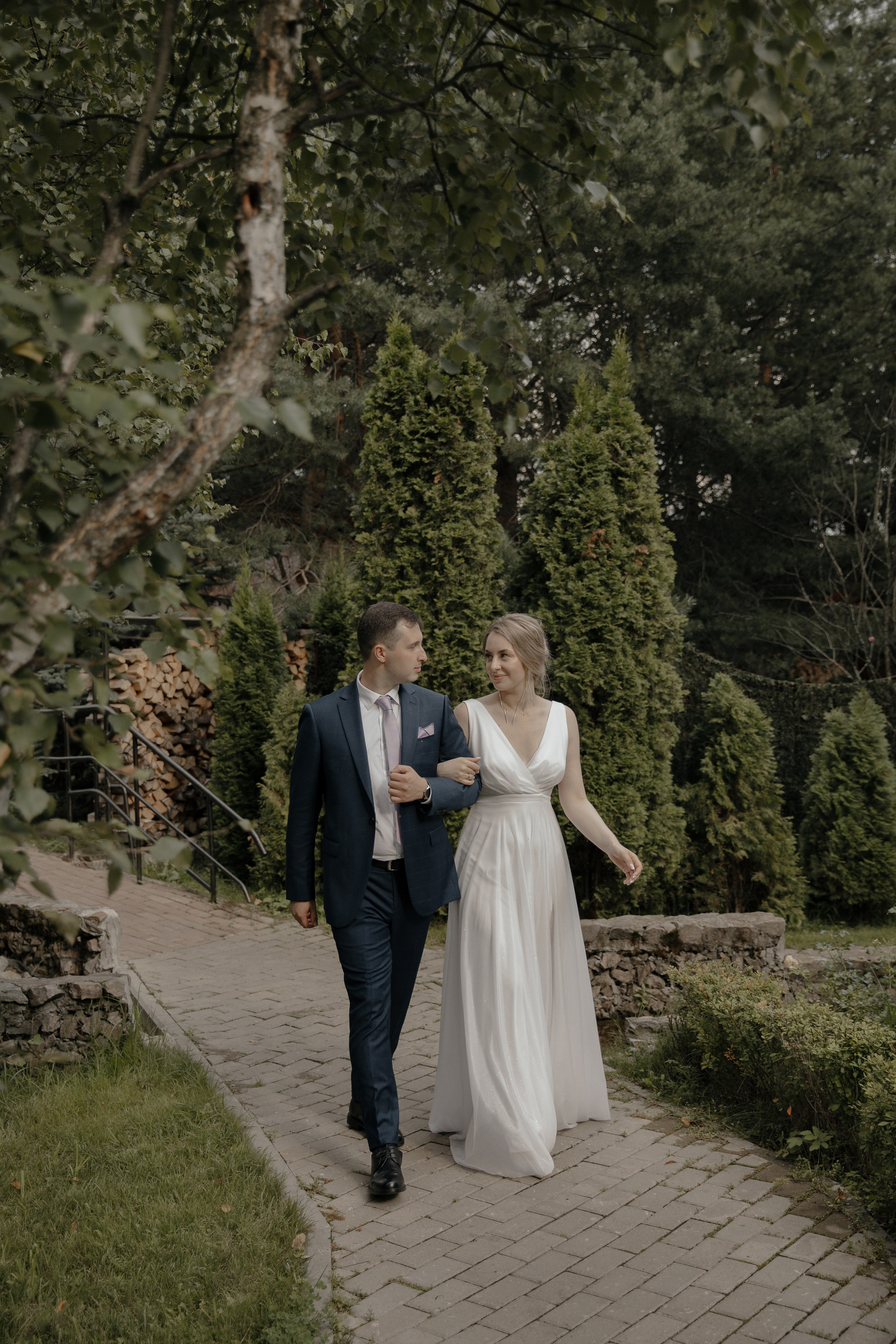 04.08.2024. RETOUCH-HOUSE