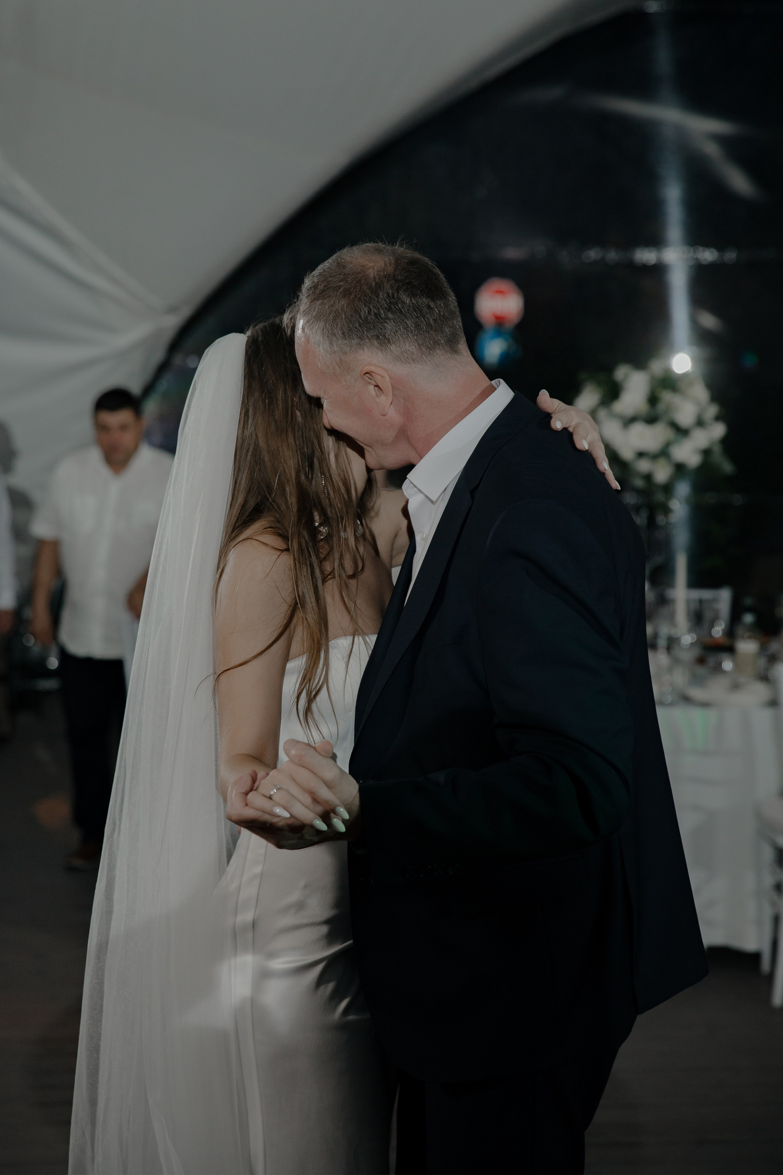 02.07.24. RETOUCH-HOUSE