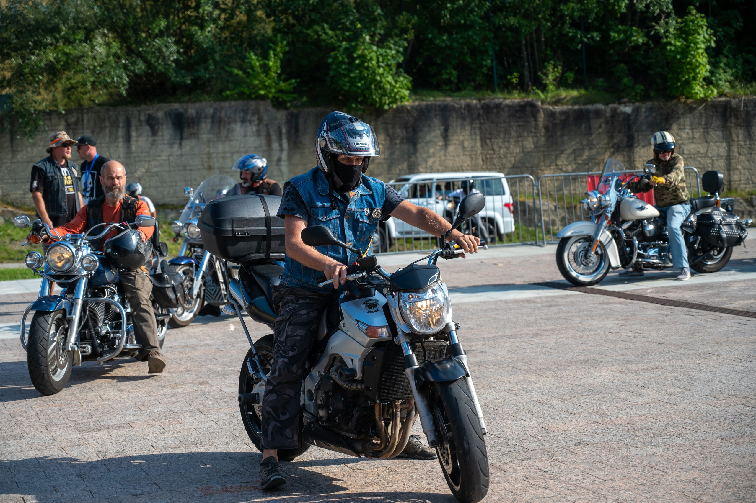 11- ый Ежегодный Байк Фестиваль " Медвежья МОТО ПОЛЯНА». Фотографирую счастливых людей в Сочи