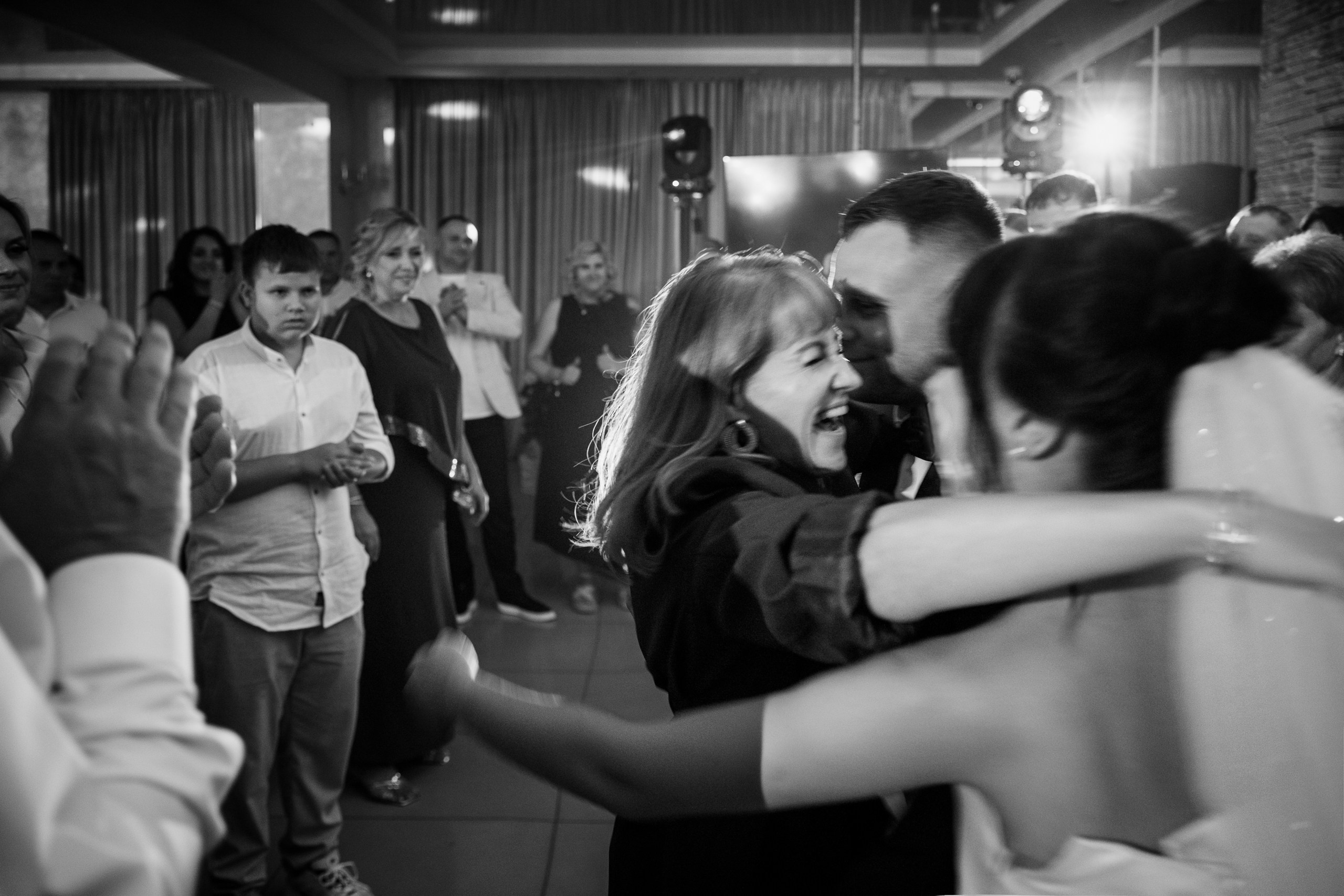 Roman + Angela. Фотограф/видеомейкер в Минске, Москве, Витебске, видеосьемка