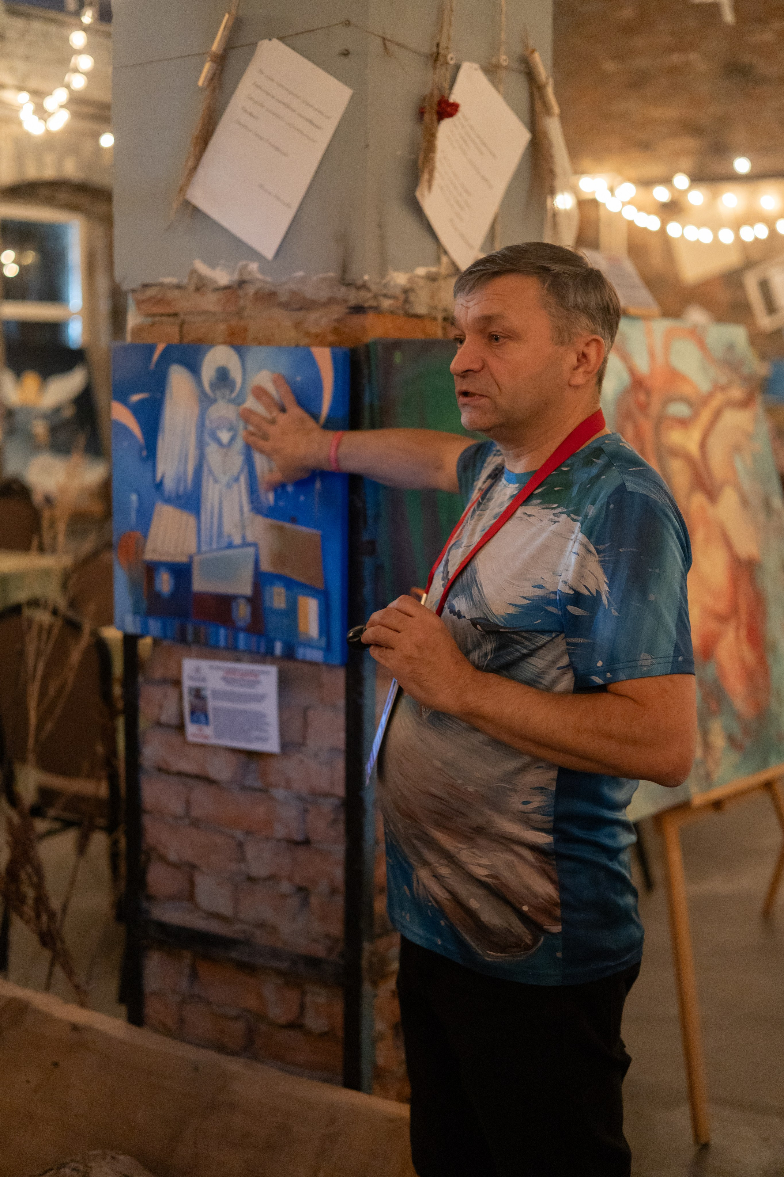 Выставка «АНГЕЛЫ МИРА». Фотограф Красноярск съемки лавстори, фотосессия в студии, портретная съемка, творческие фотосессии