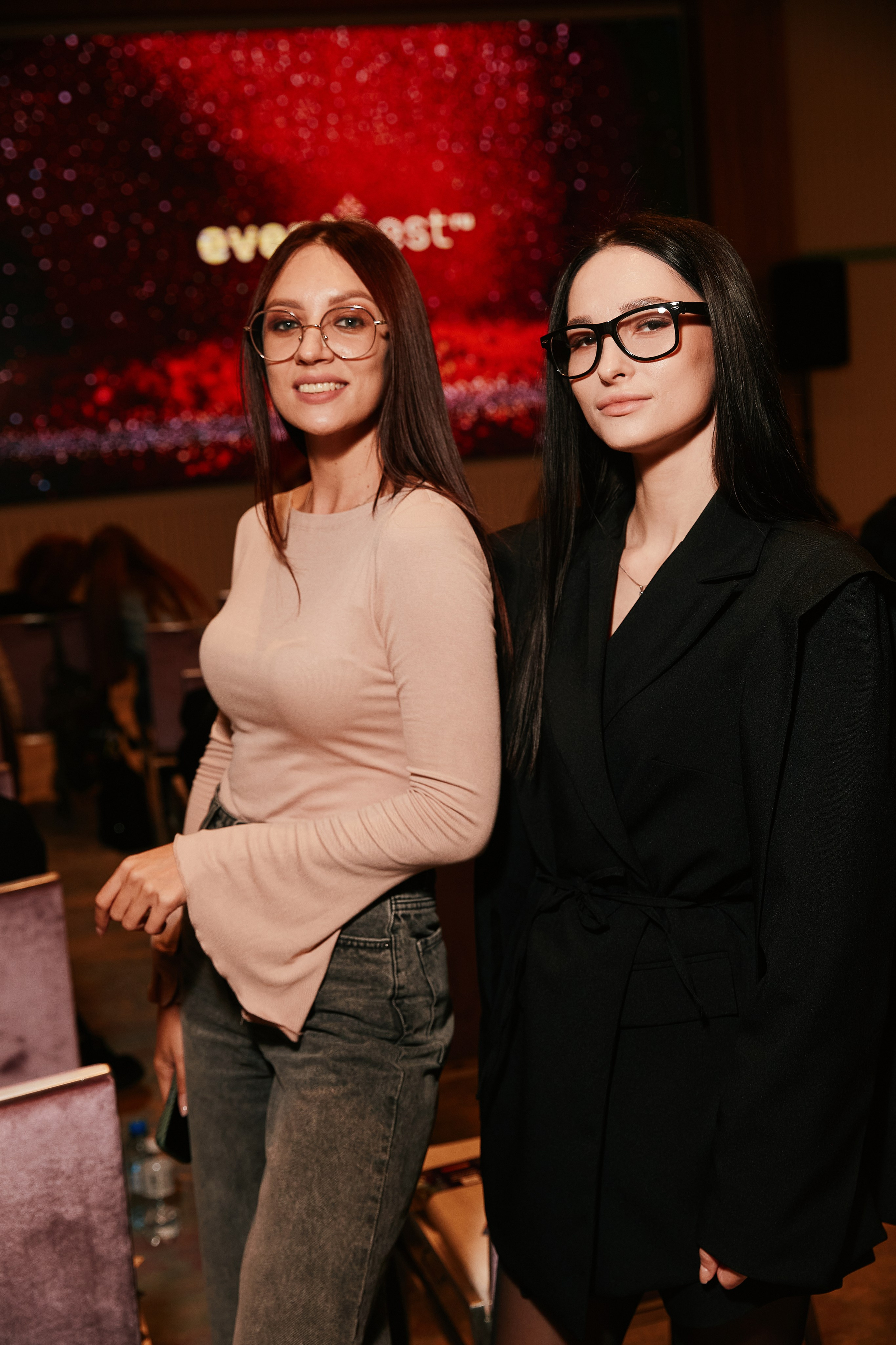 Современная женщина в Hilton 26.10. Свадебный репортажный фотограф краснодар максим дремов дрёмов фотосессия студия цена