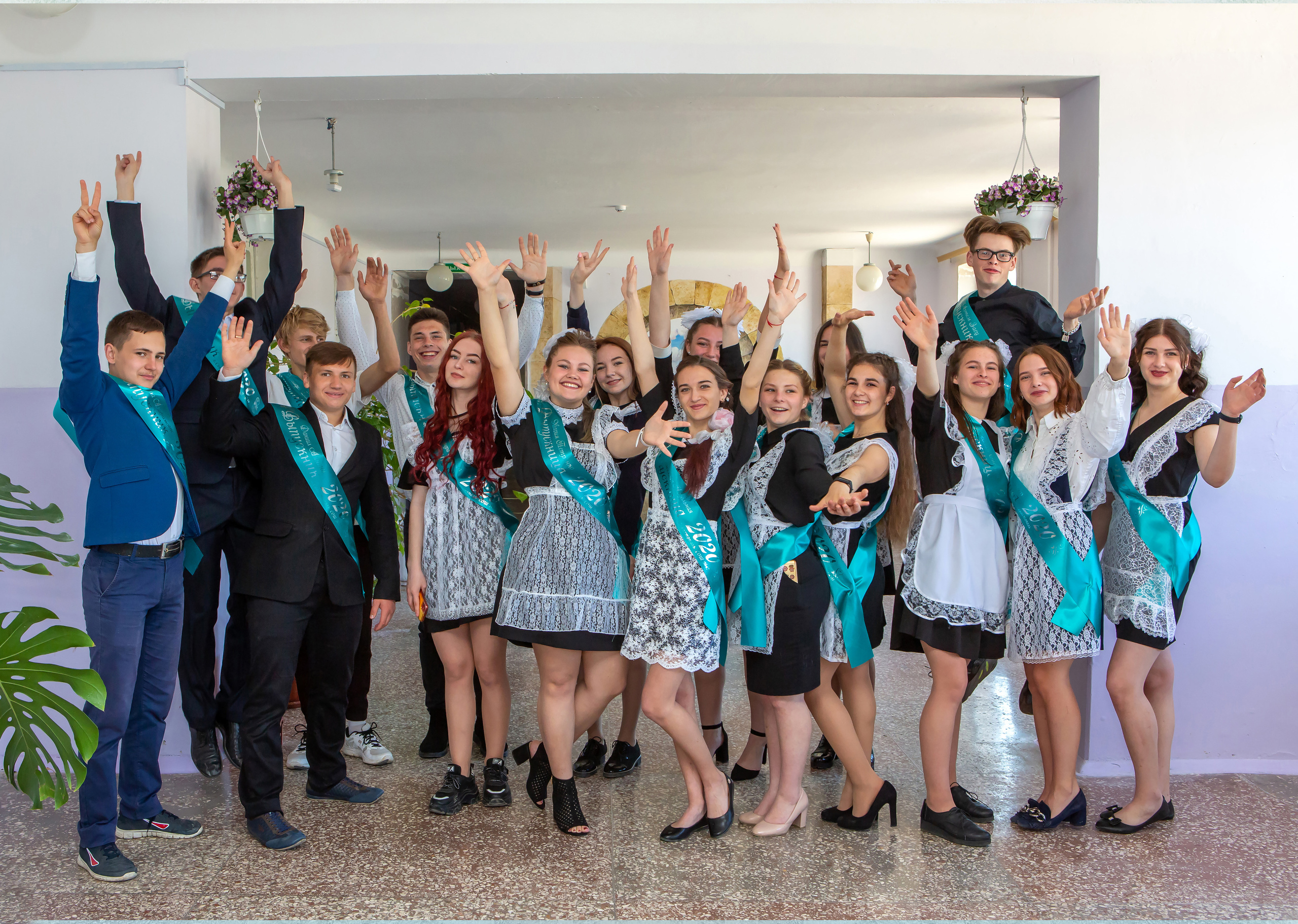 Выпускной альбом 11 класс. Свадебный и семейный фотограф в Форосе, г. Ялта Виктор Рябиченко