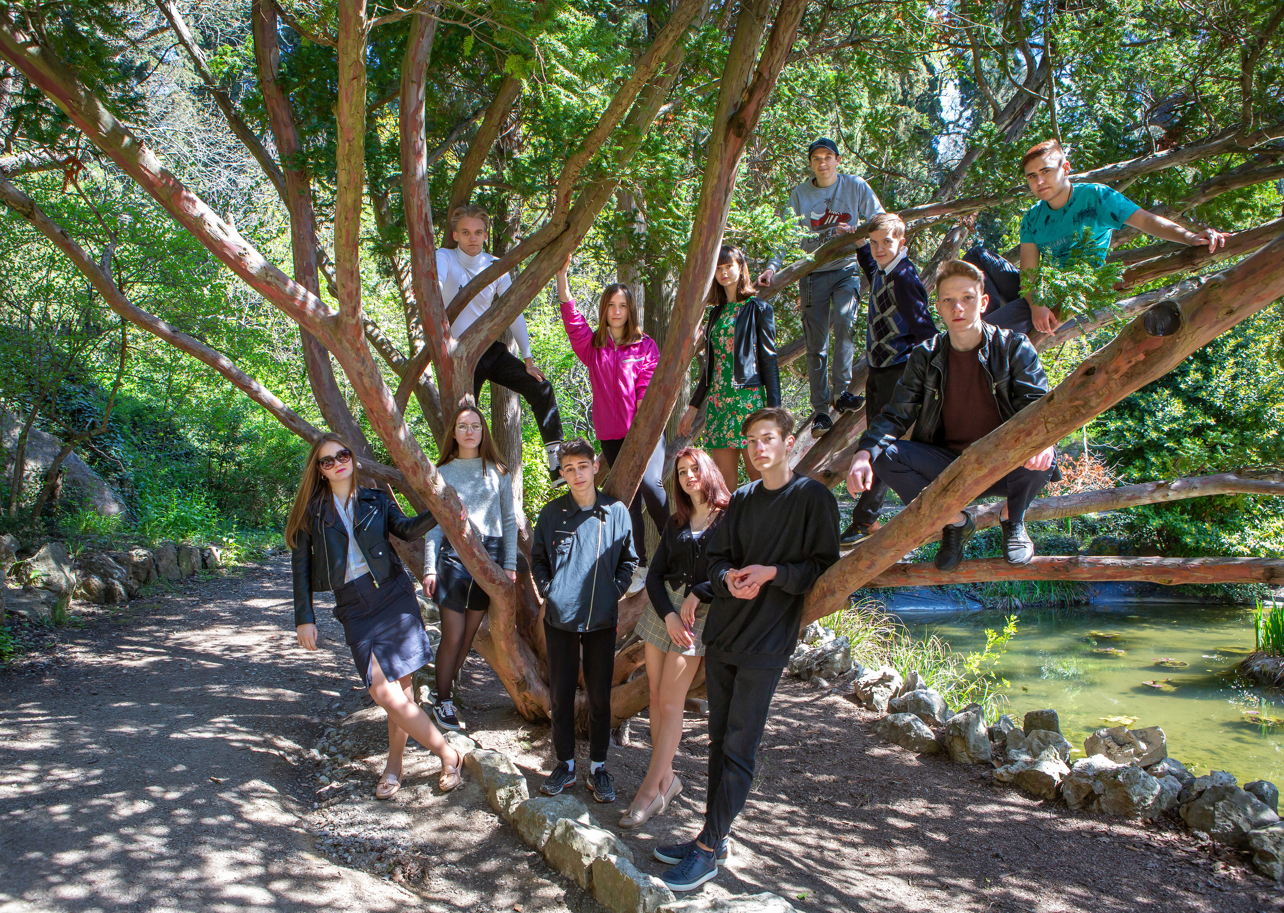 Выпускной фотоальбом 11 класс. Свадебный и семейный фотограф в Форосе, г. Ялта Виктор Рябиченко