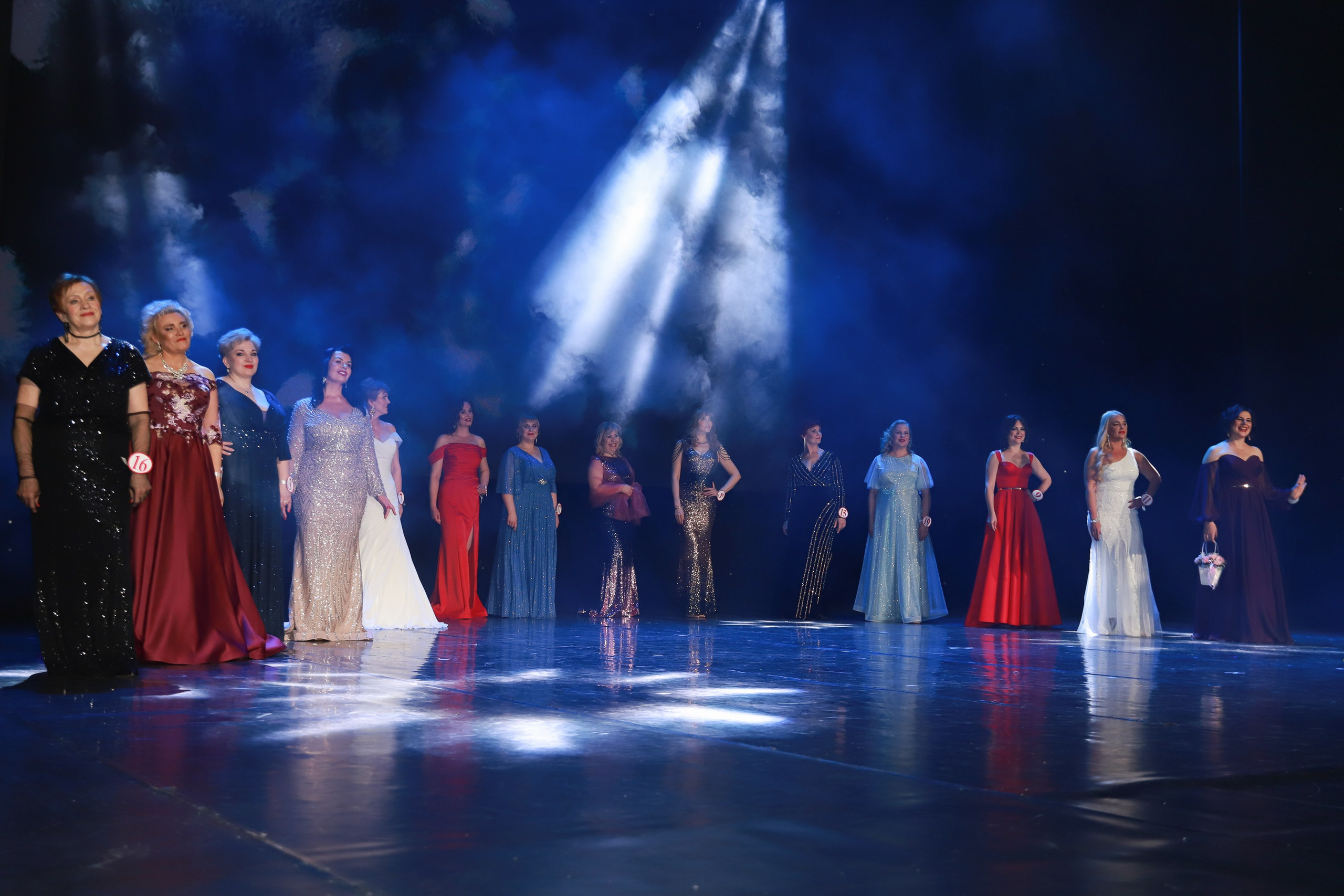 Финал конкурса Гранд Леди. Фотограф Юлия Мальцева