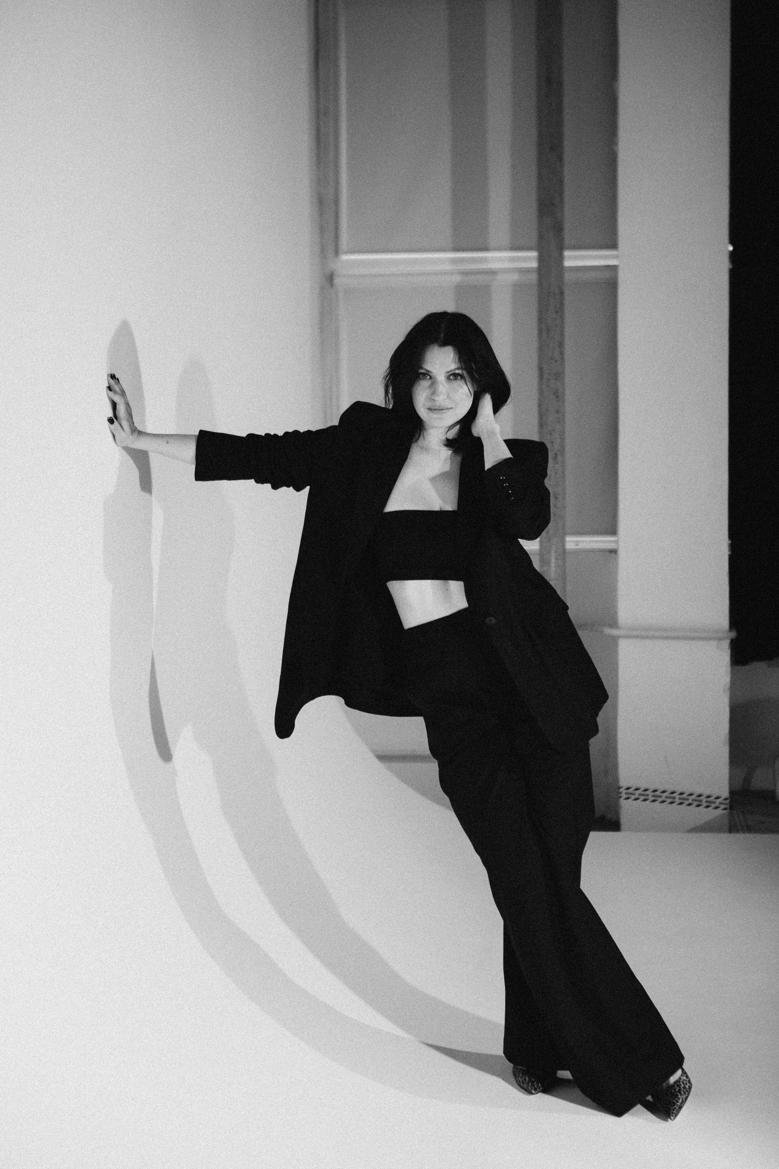 Анна ч/б. Главная