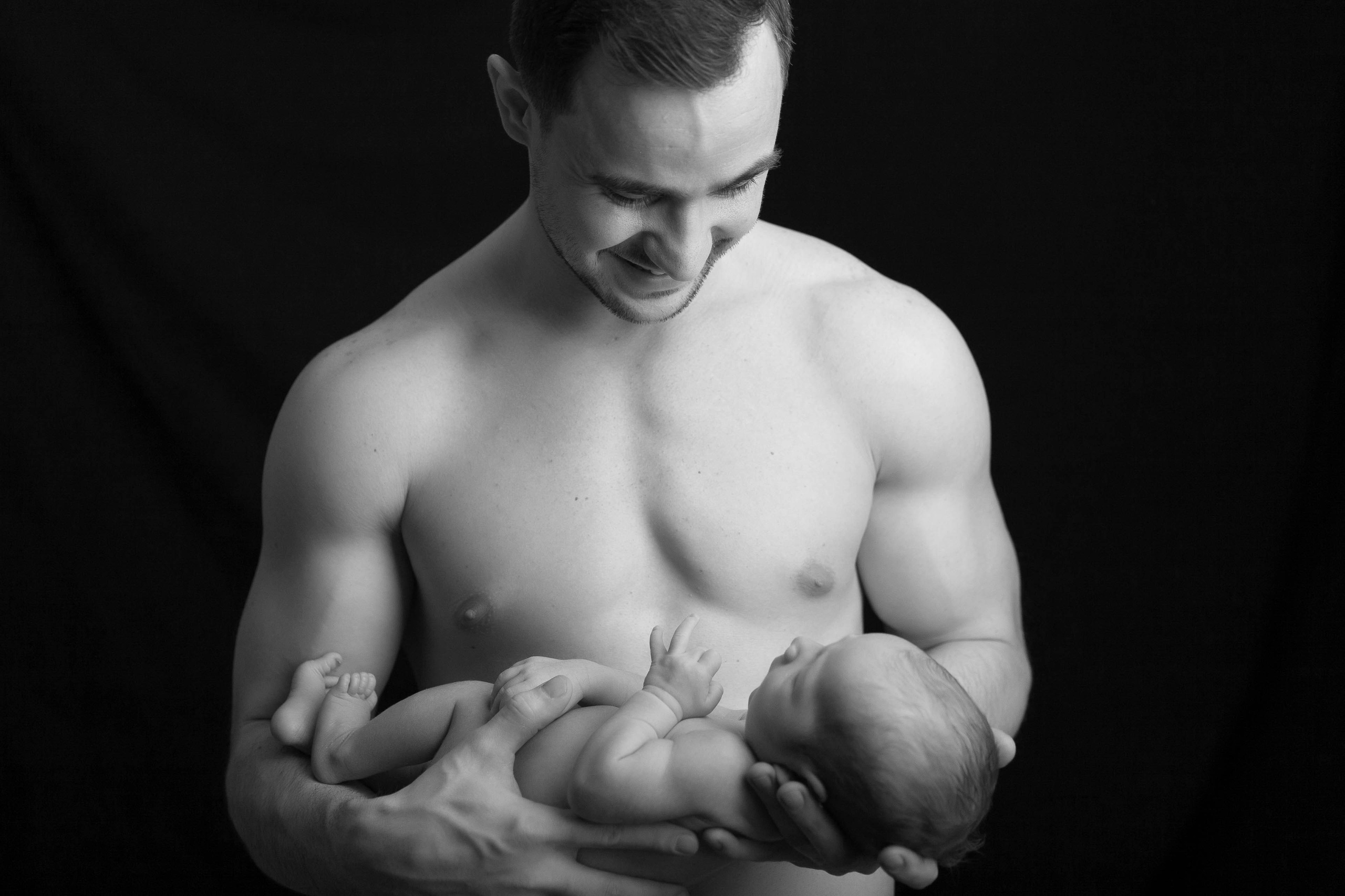 Newborn Алматы, фотосессия новорожденных и младенцев с родителями. Фотостудия Алматы. Семейная и детская фотостудия Family studio.Фотограф Алматы
