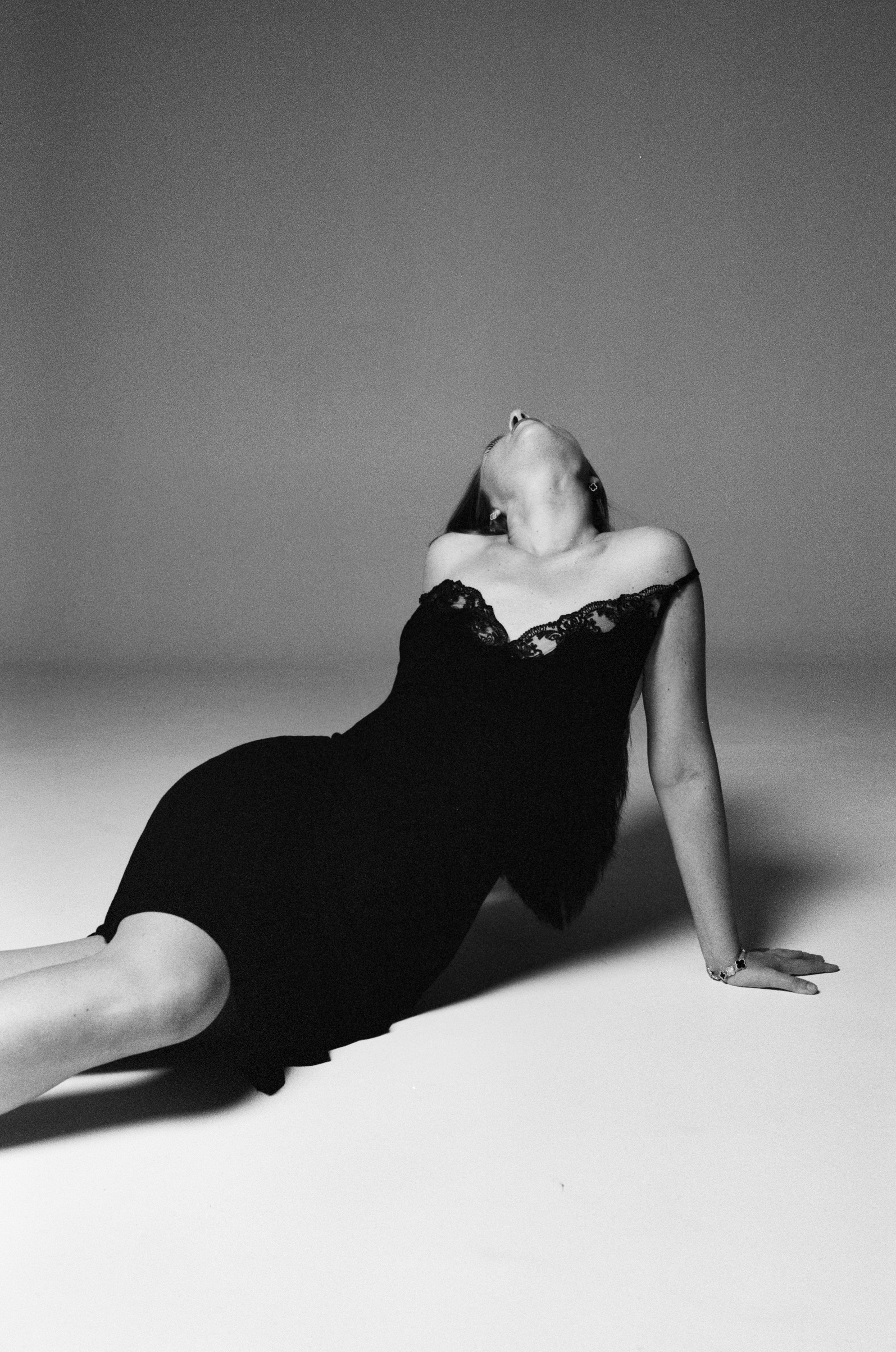 Ч/б фотосессия для Риты