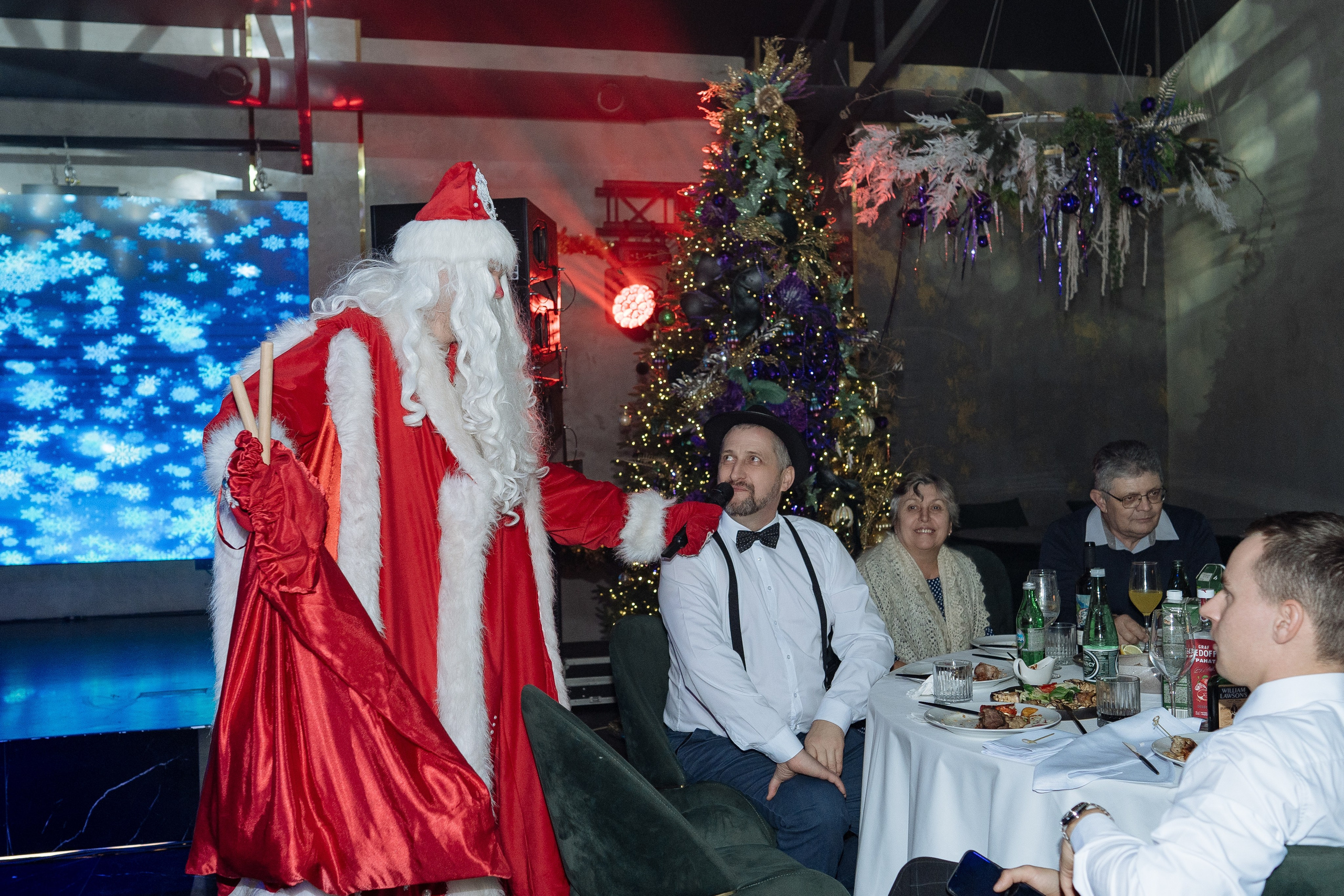 Альбион Тур