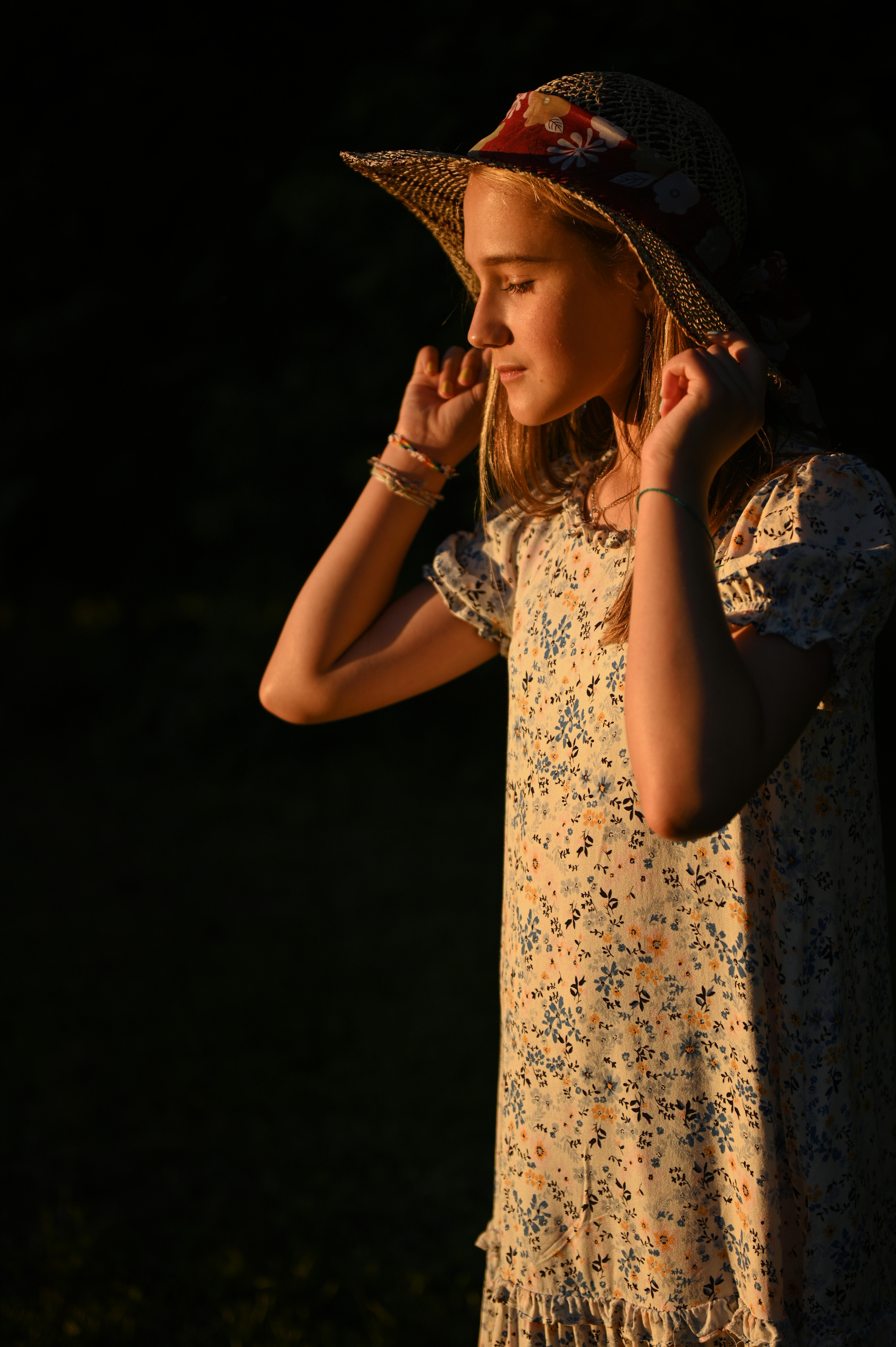 Летняя прогулка для Вероники и Любаши. Детский и семейный фотограф в Москве Ульяна Федорова