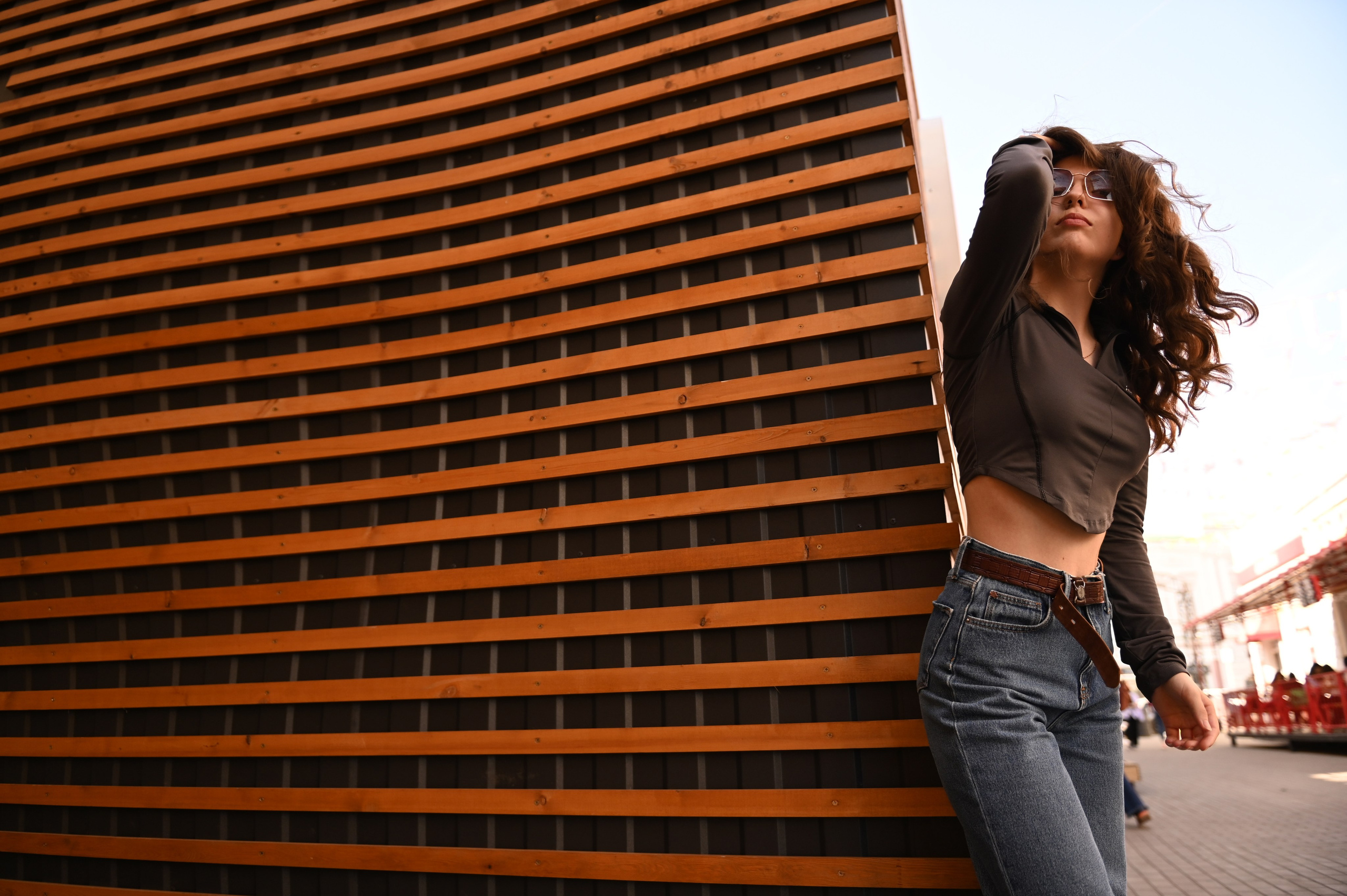 Индивидуальная прогулочная в городе. Свадебный, семейный, детский, контент фотограф в Омске Максим Ильин